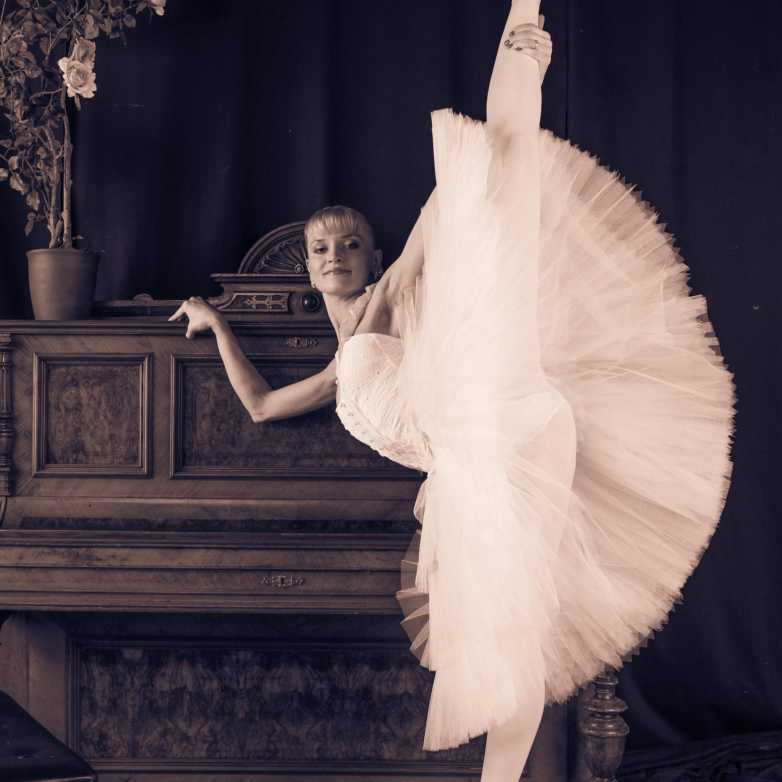 Балерина 034. Fantastic-Bodies photo performance