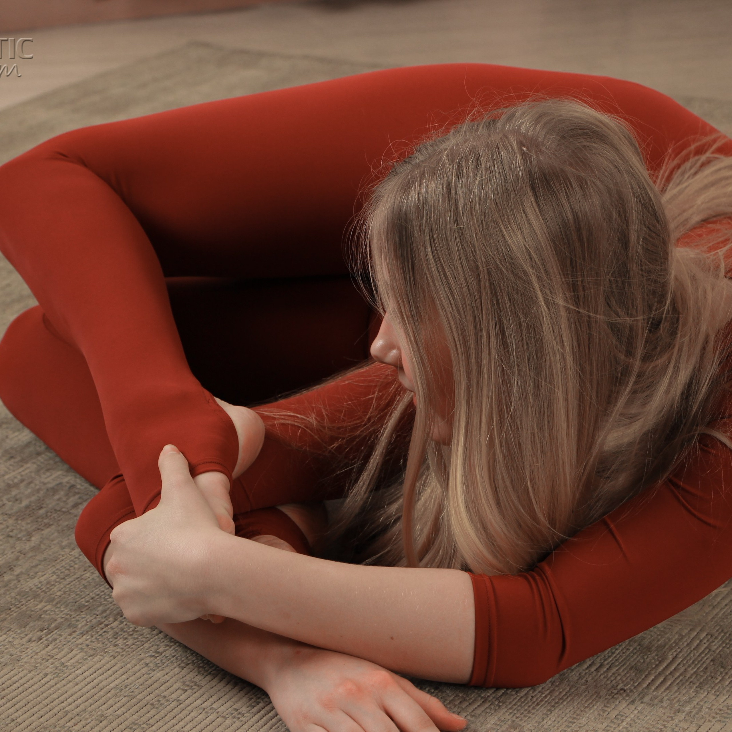 Цирковая 34. Fantastic-Bodies photo performance