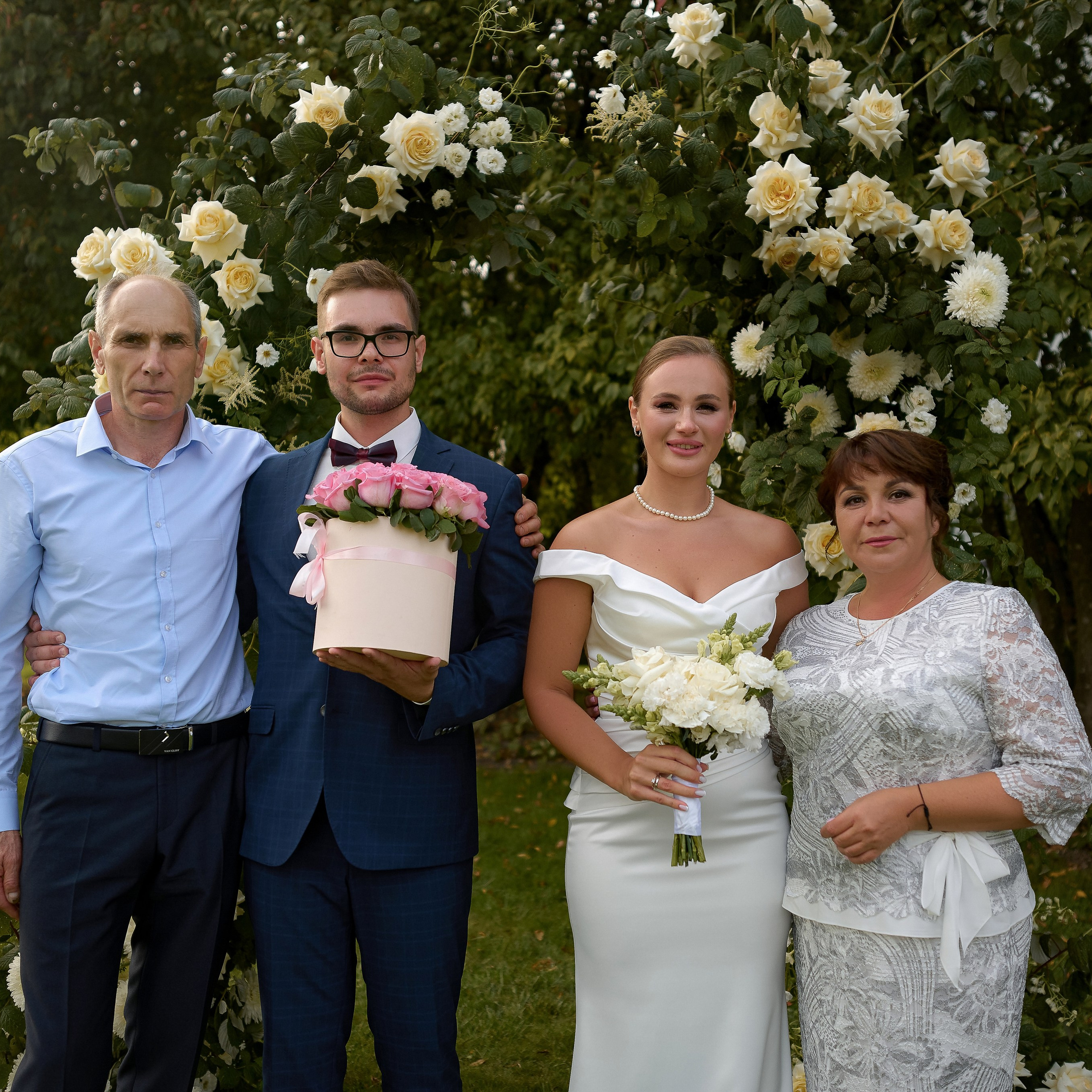 Дмитрий и Полина. Свадебный фотограф Маро Чихладзе в Калининграде