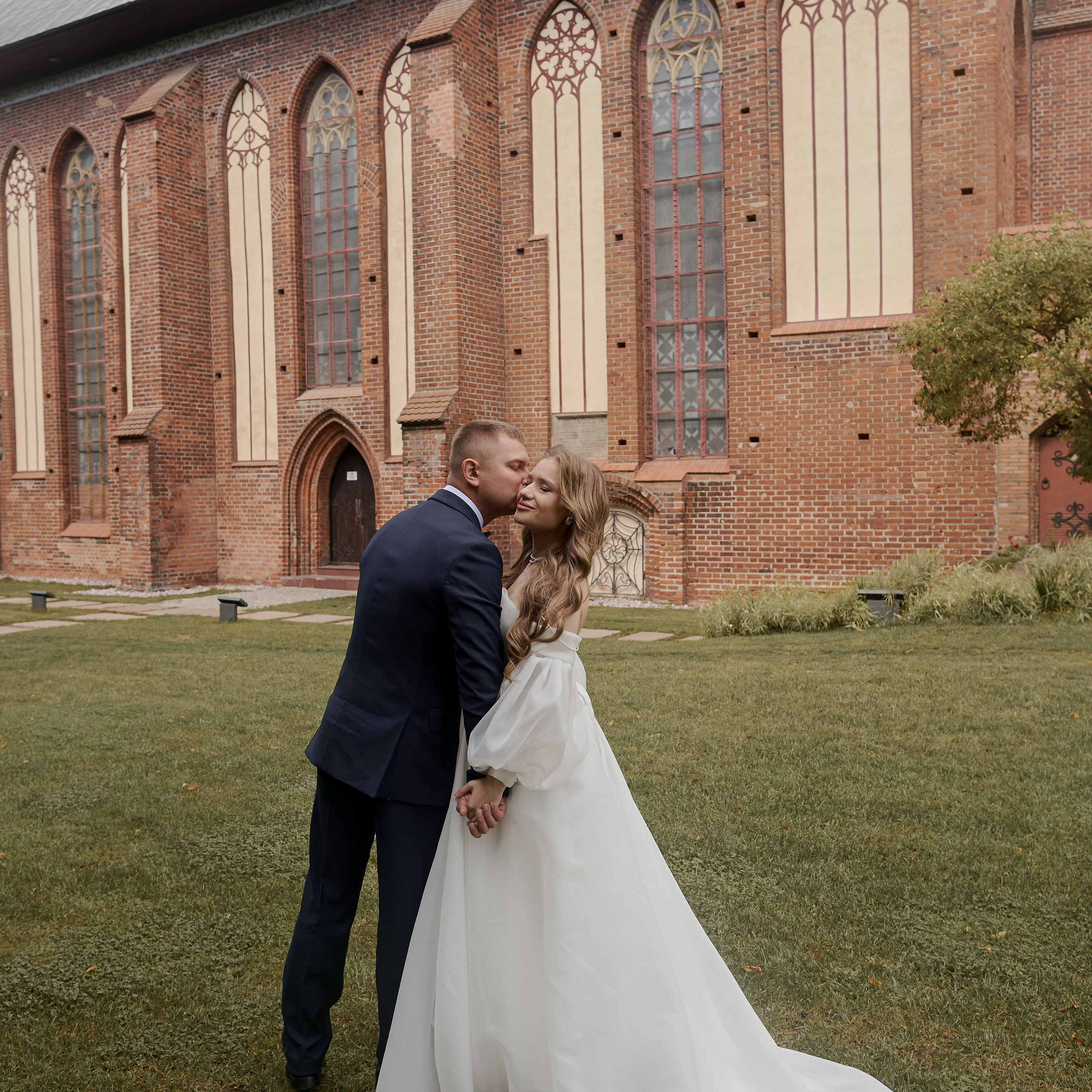 Семен и Полина. Свадебный фотограф Маро Чихладзе в Калининграде