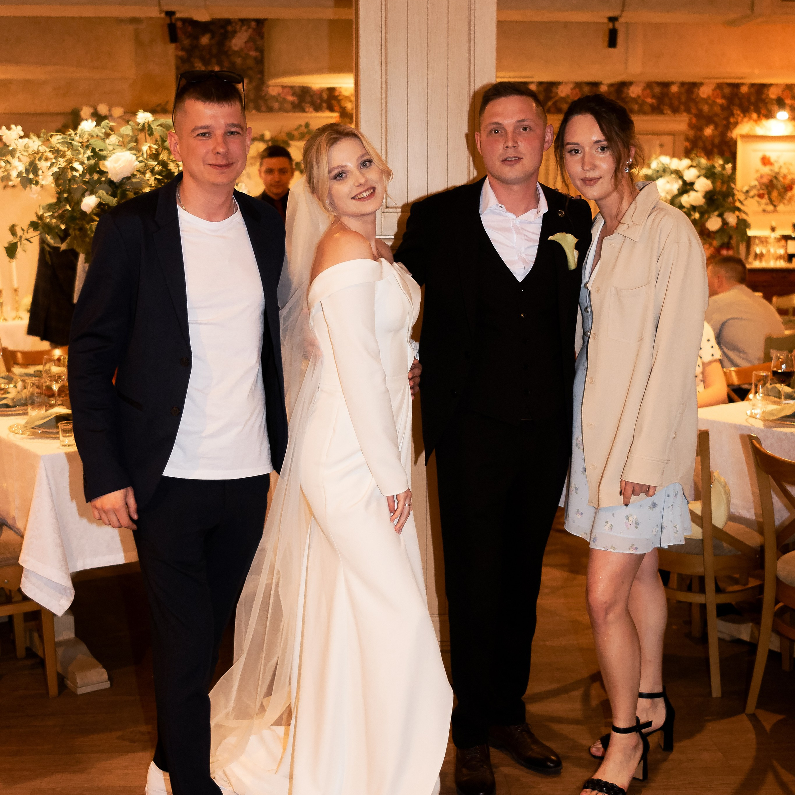 Святослав и Арина. Свадебный фотограф Маро Чихладзе в Калининграде