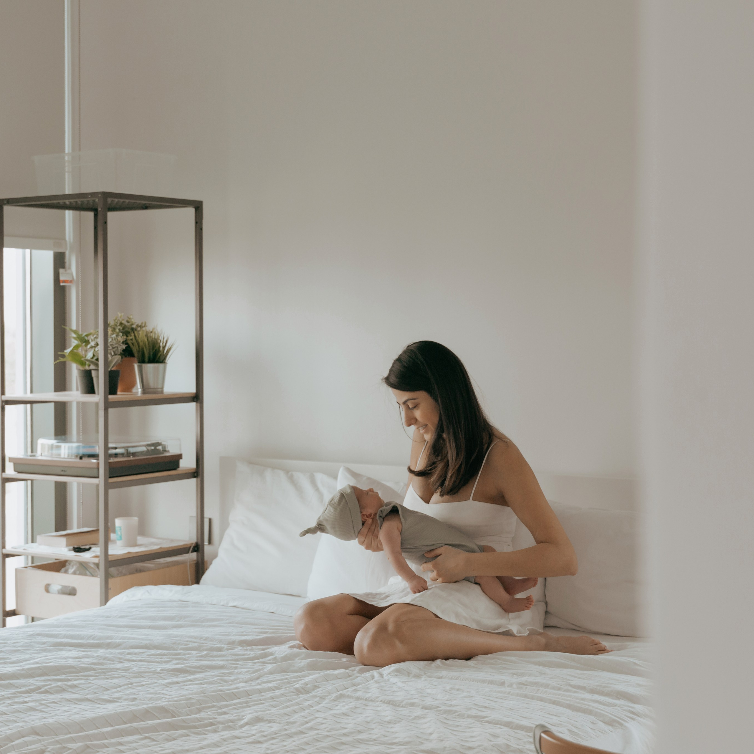 Family, Maternity & Newborn Photographer in Dubai