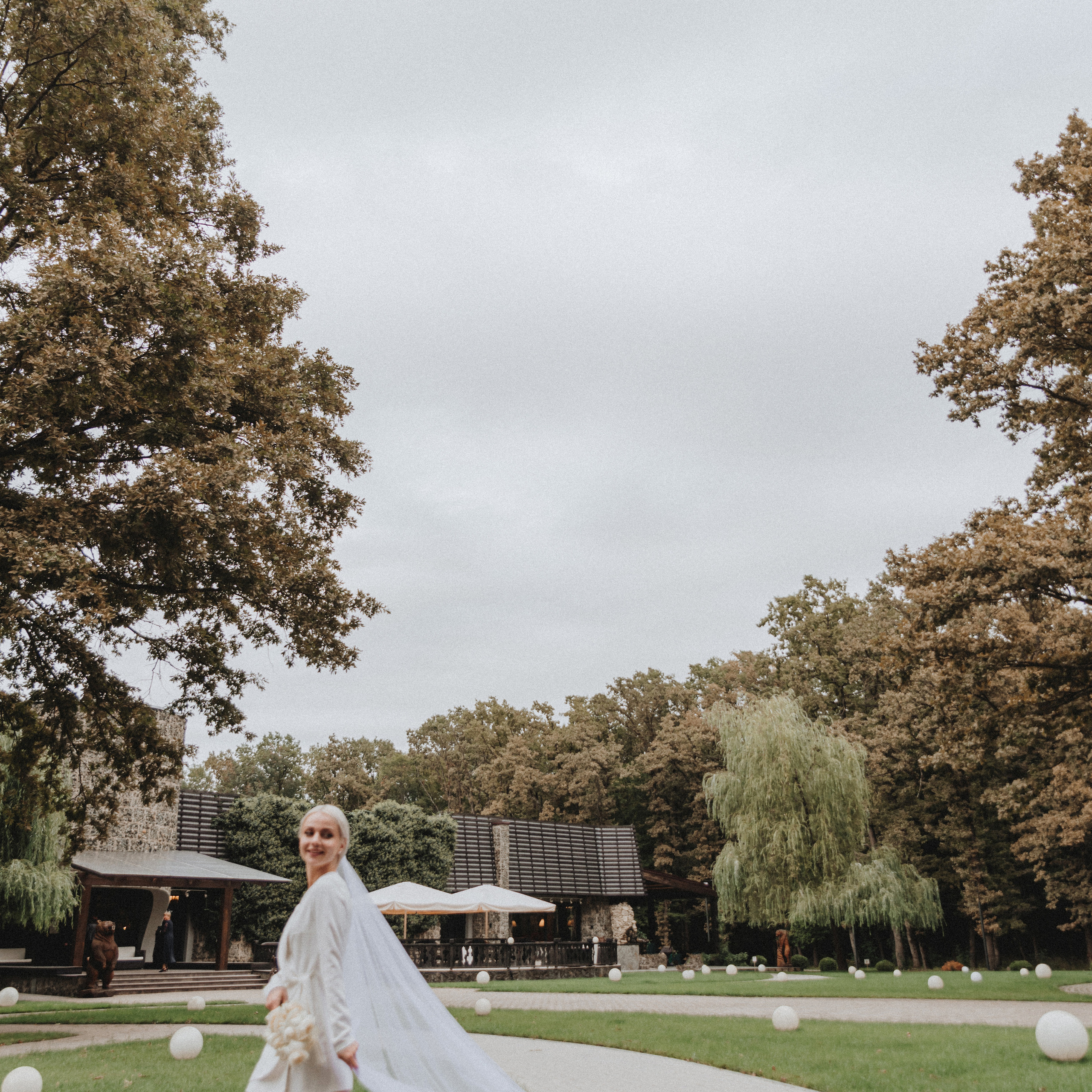 Вдаль унесённые ветром…. Свадебный фотограф в Краснодарском крае