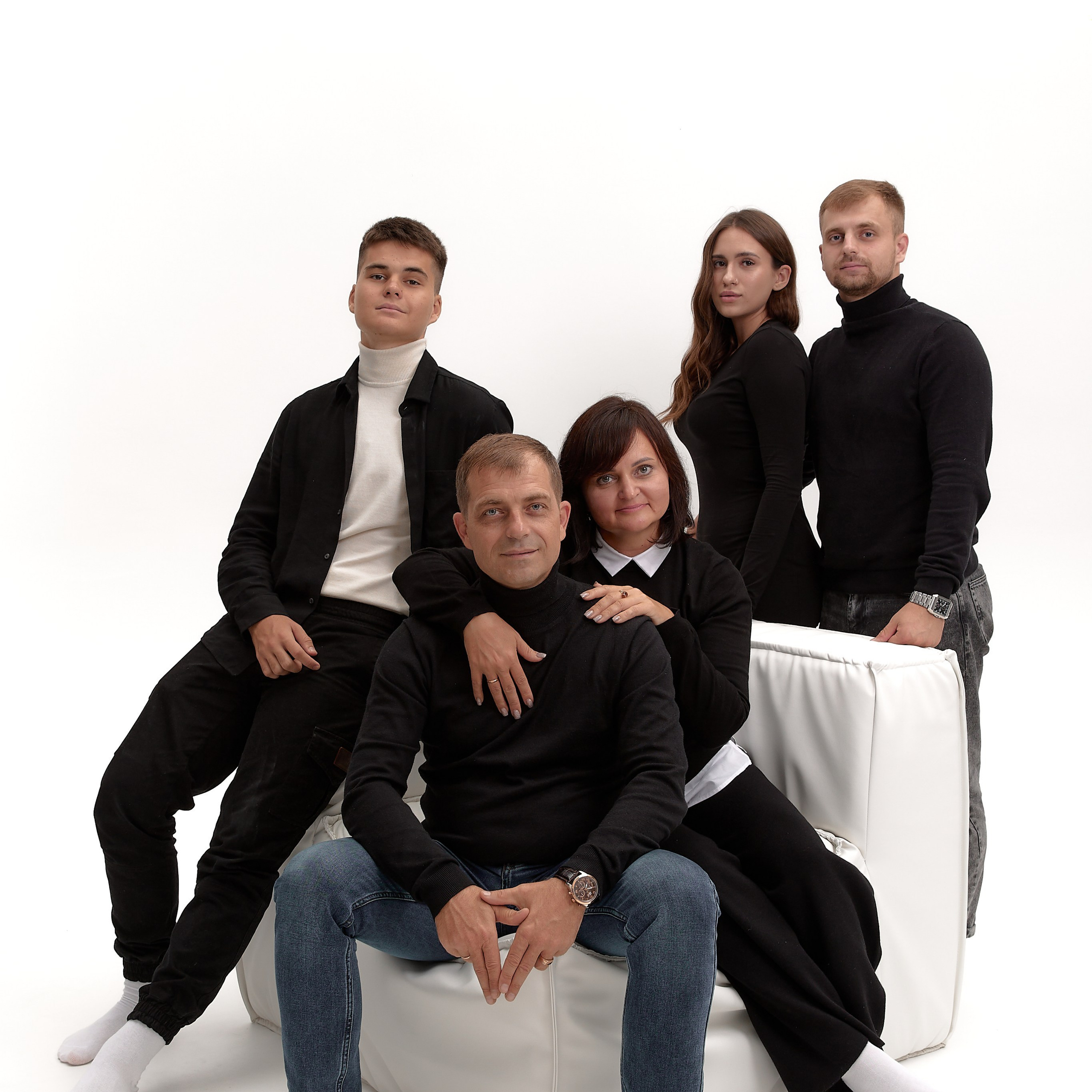 Виталий с Еленой и их дружная семья