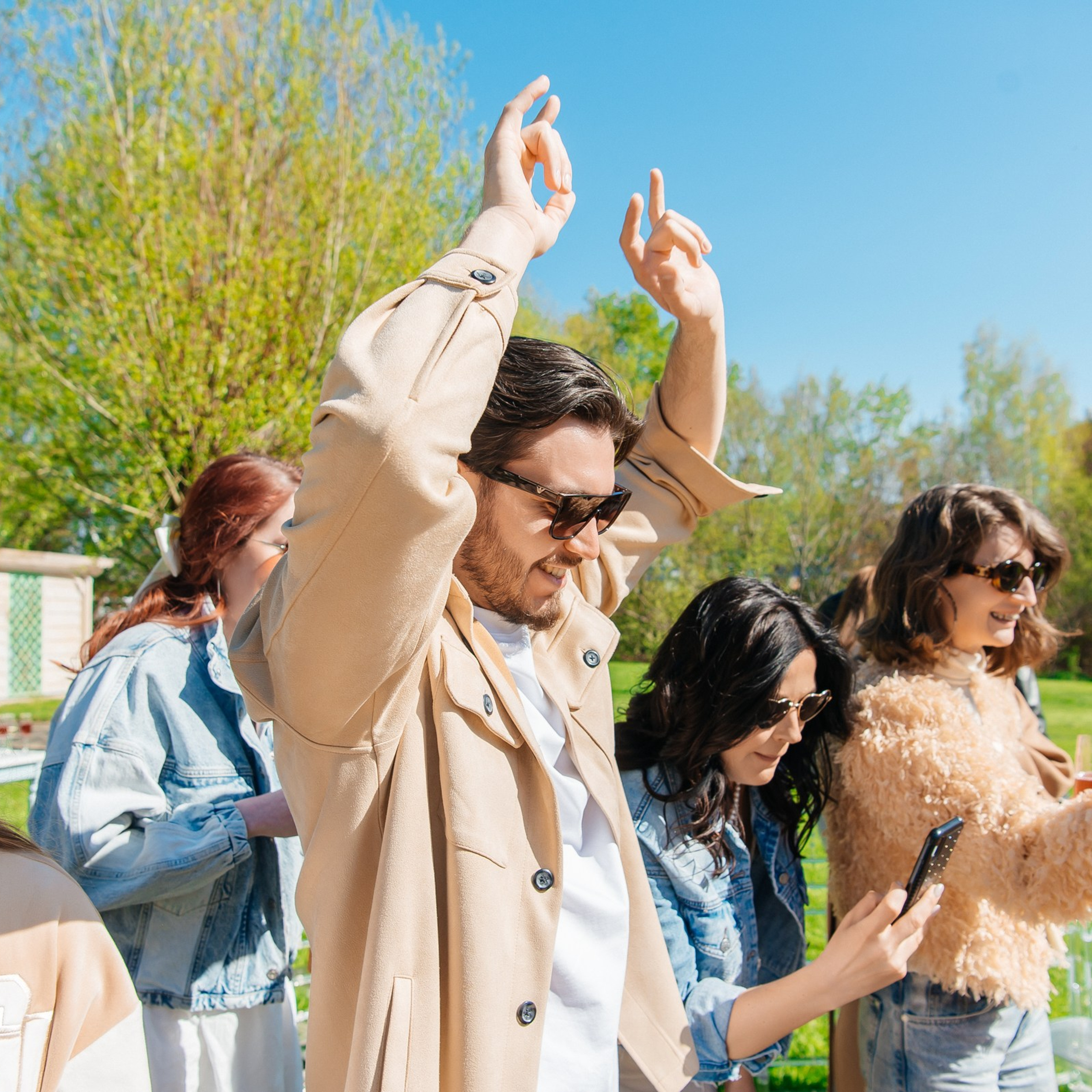 Гендер Пати. Веранда Мечты