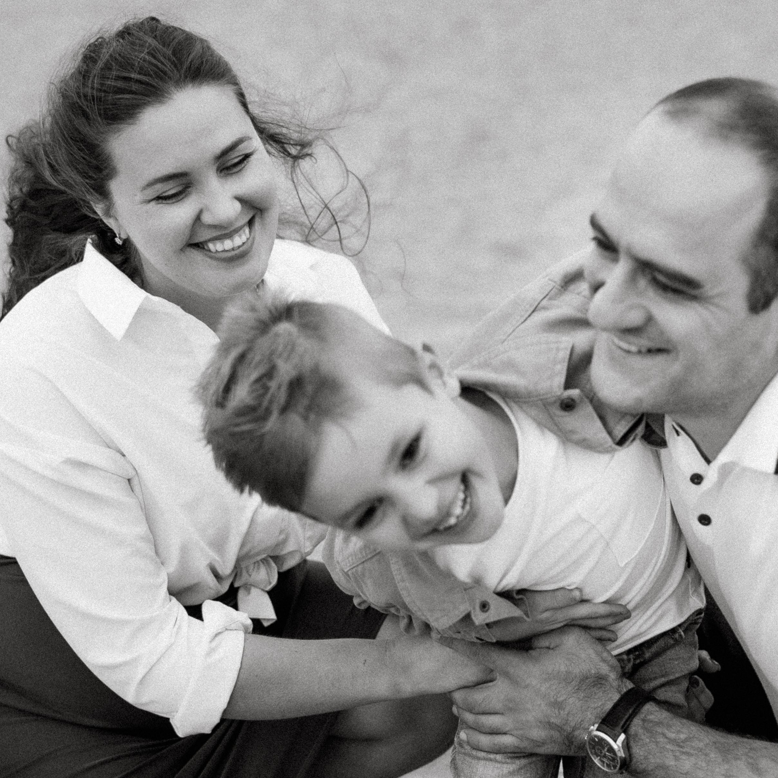 Арам, Даша, Георгий