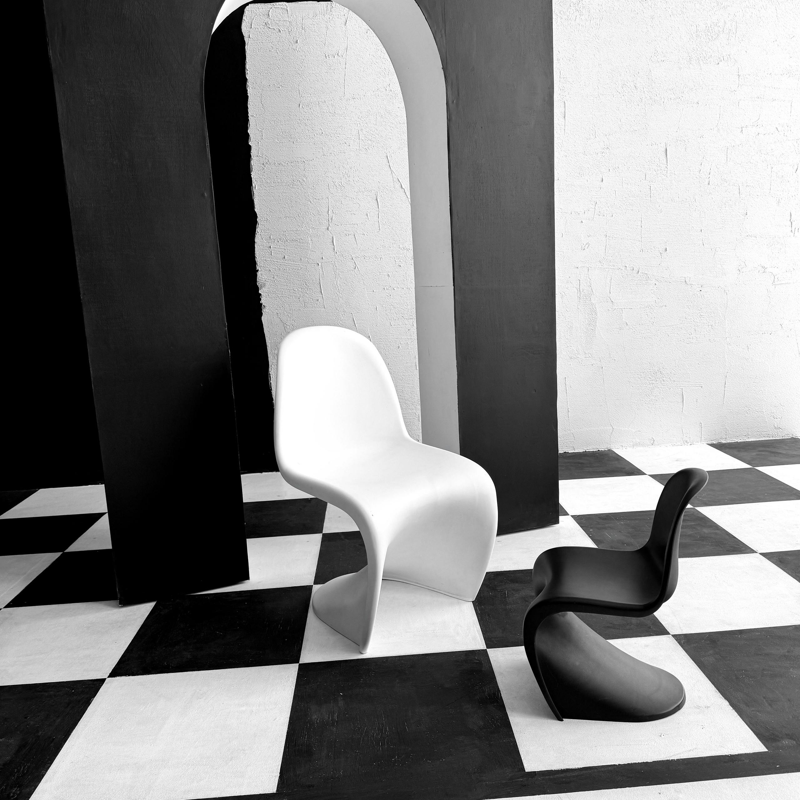 Черно-белый (студия Зеркало)