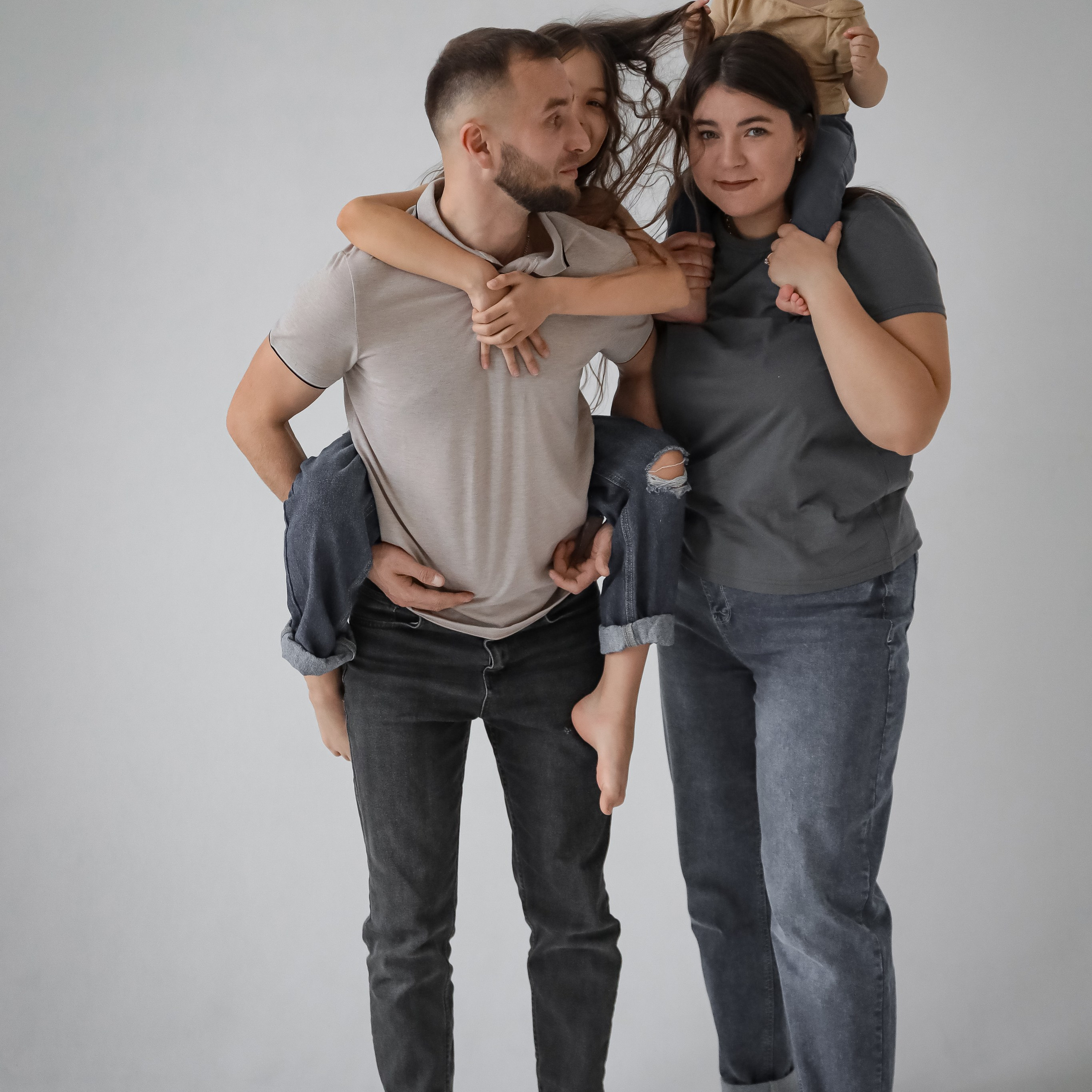 Василиса, Александр, Алена и Тимофей