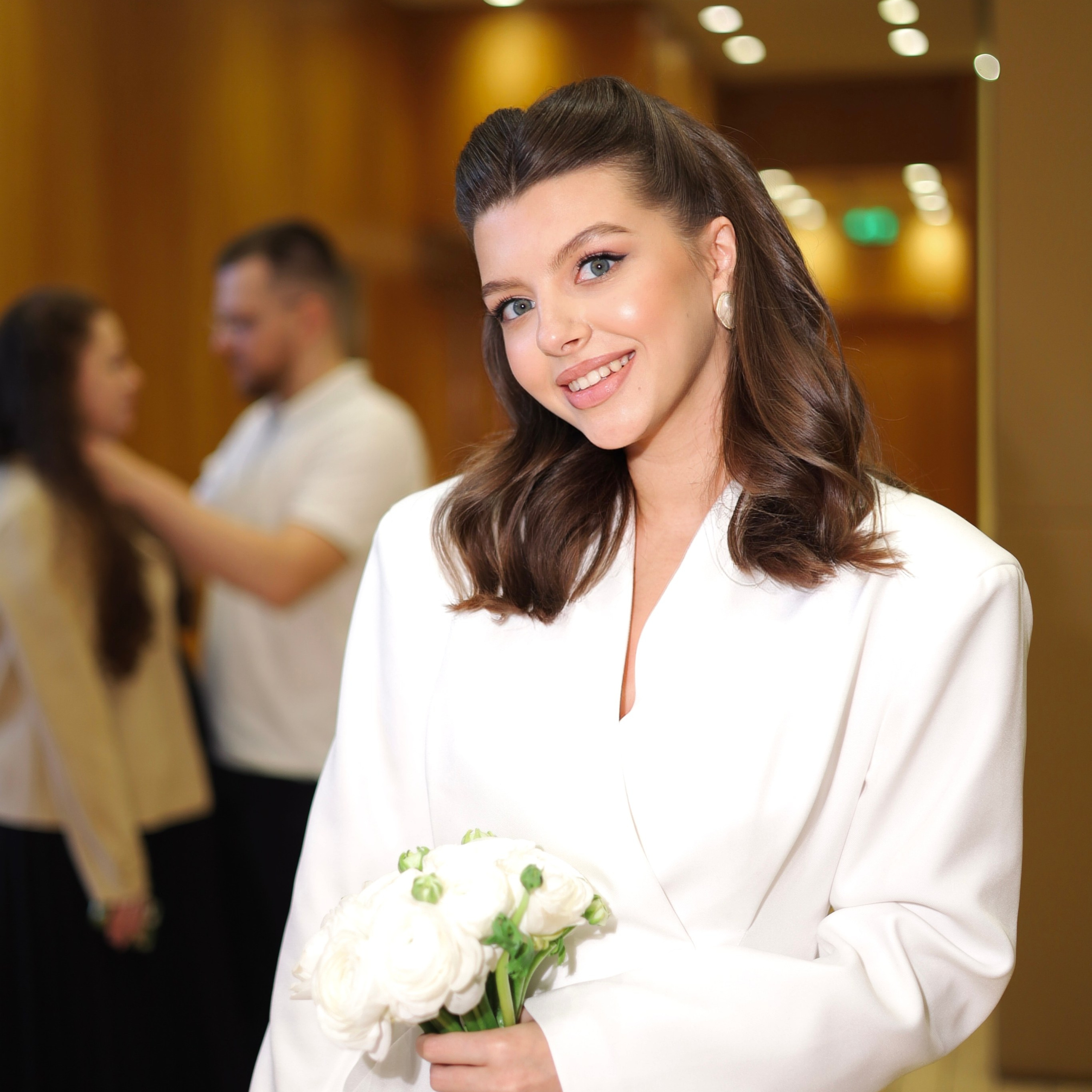 Женский портрет. Главная