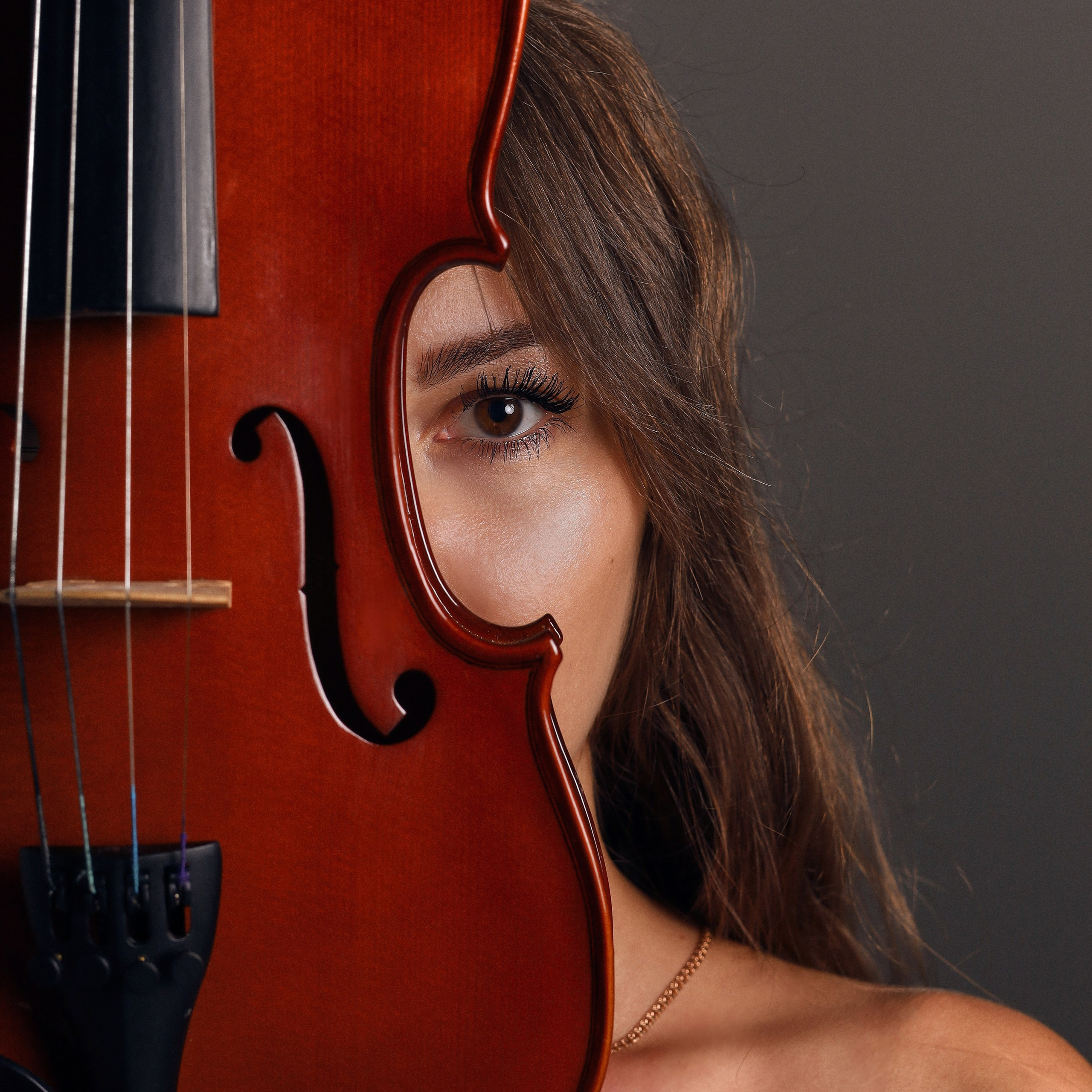 Женский портрет. Главная