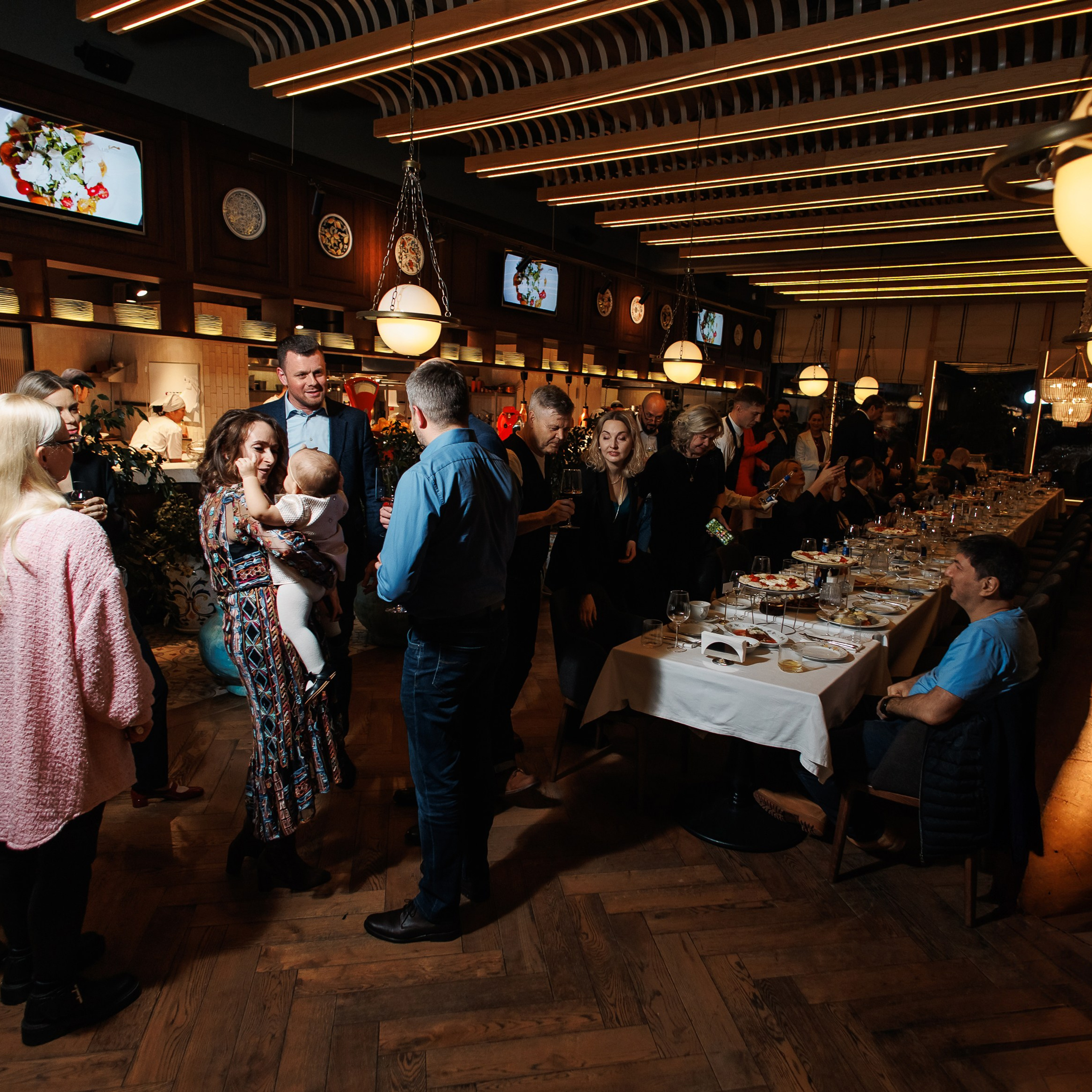 День Рождения в ресторане. Репортажный фотограф. Москва. Алина Ланская