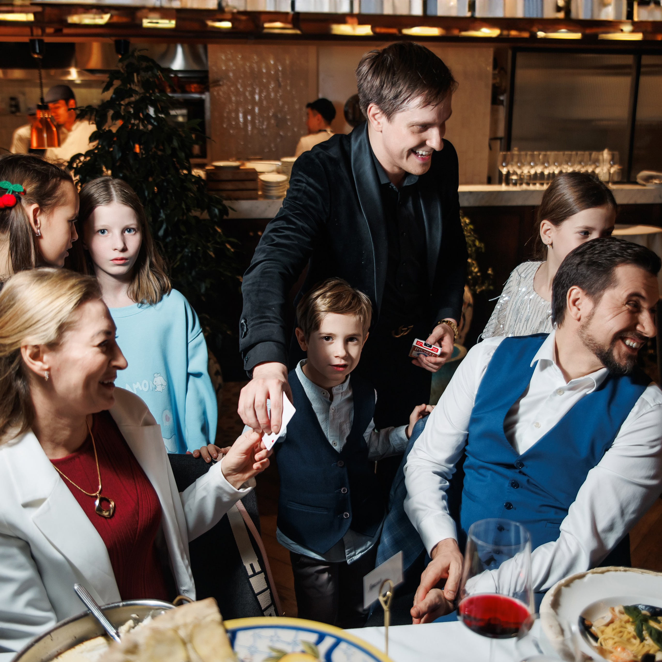 День Рождения в ресторане. Репортажный фотограф. Москва. Алина Ланская