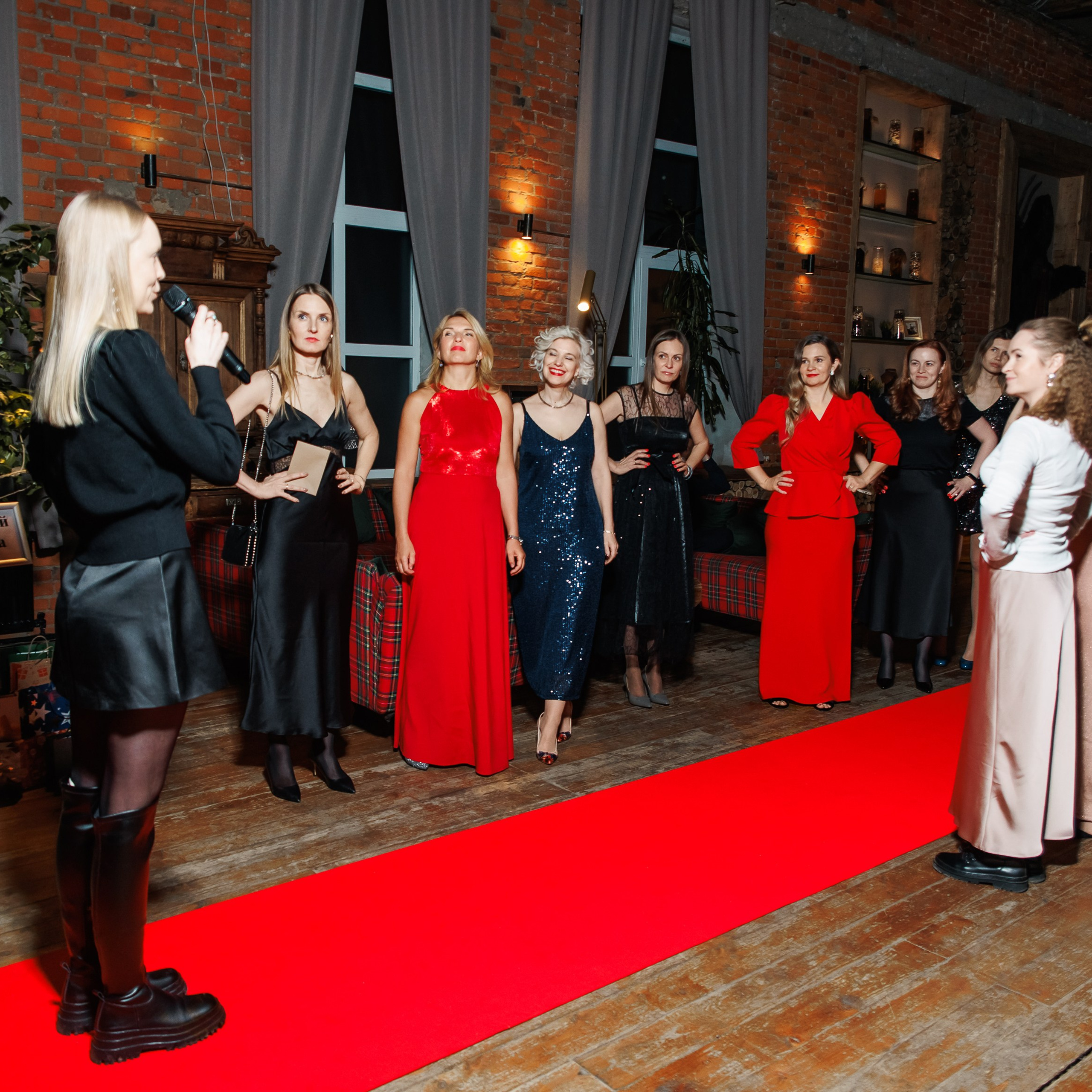 Вручение премии. Корпоративная сьемка. Репортажный фотограф. Москва. Алина Ланская