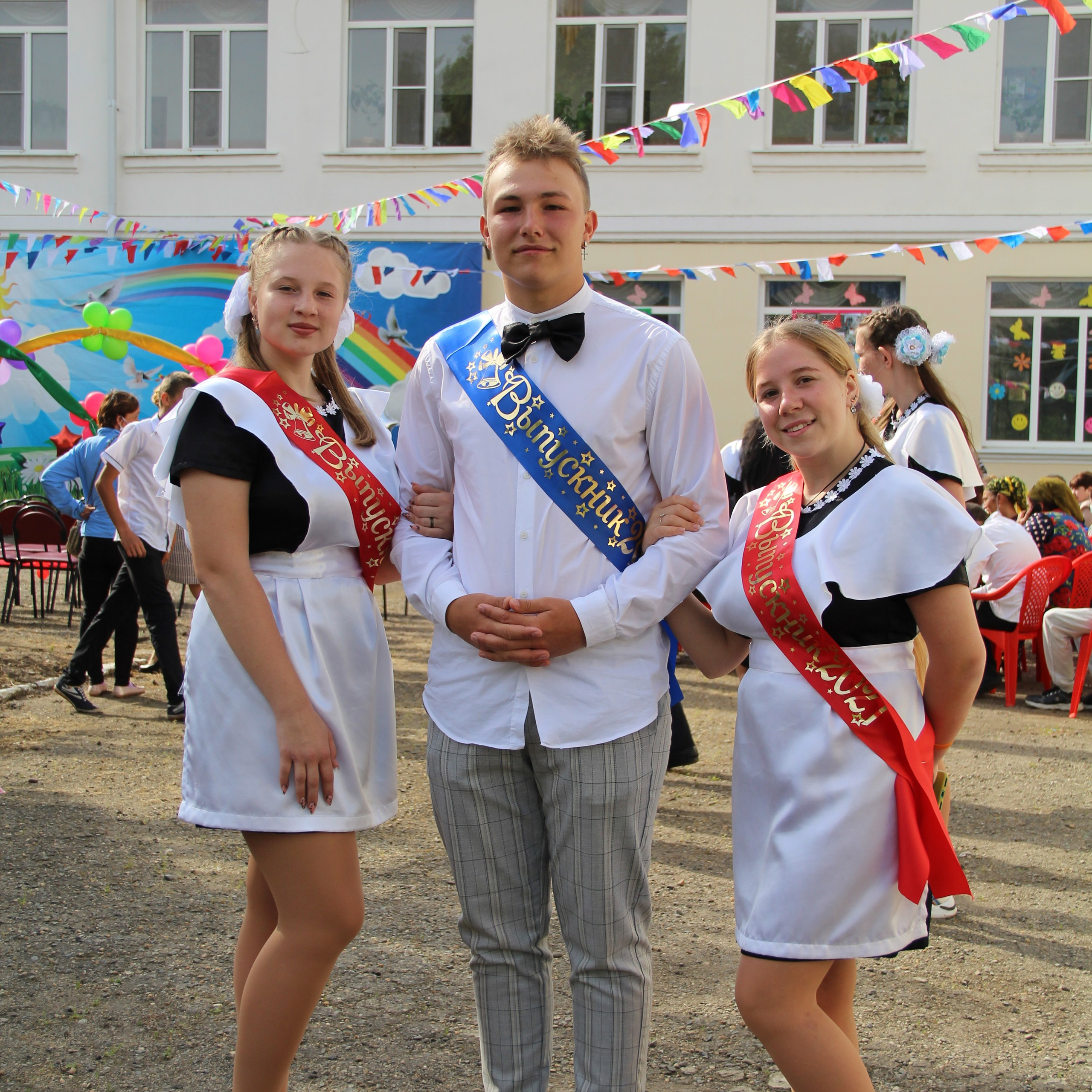 История первого альбома