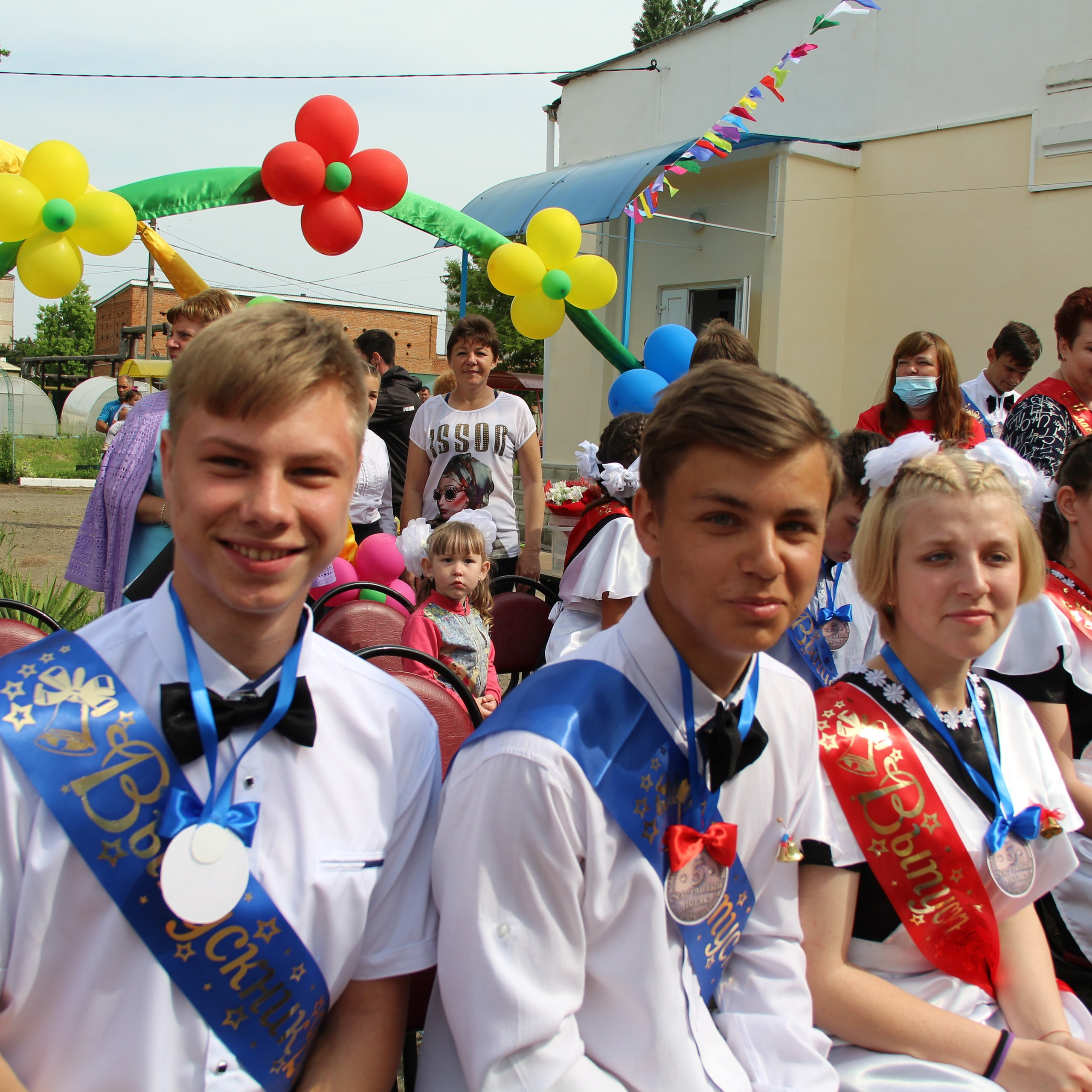 История первого альбома