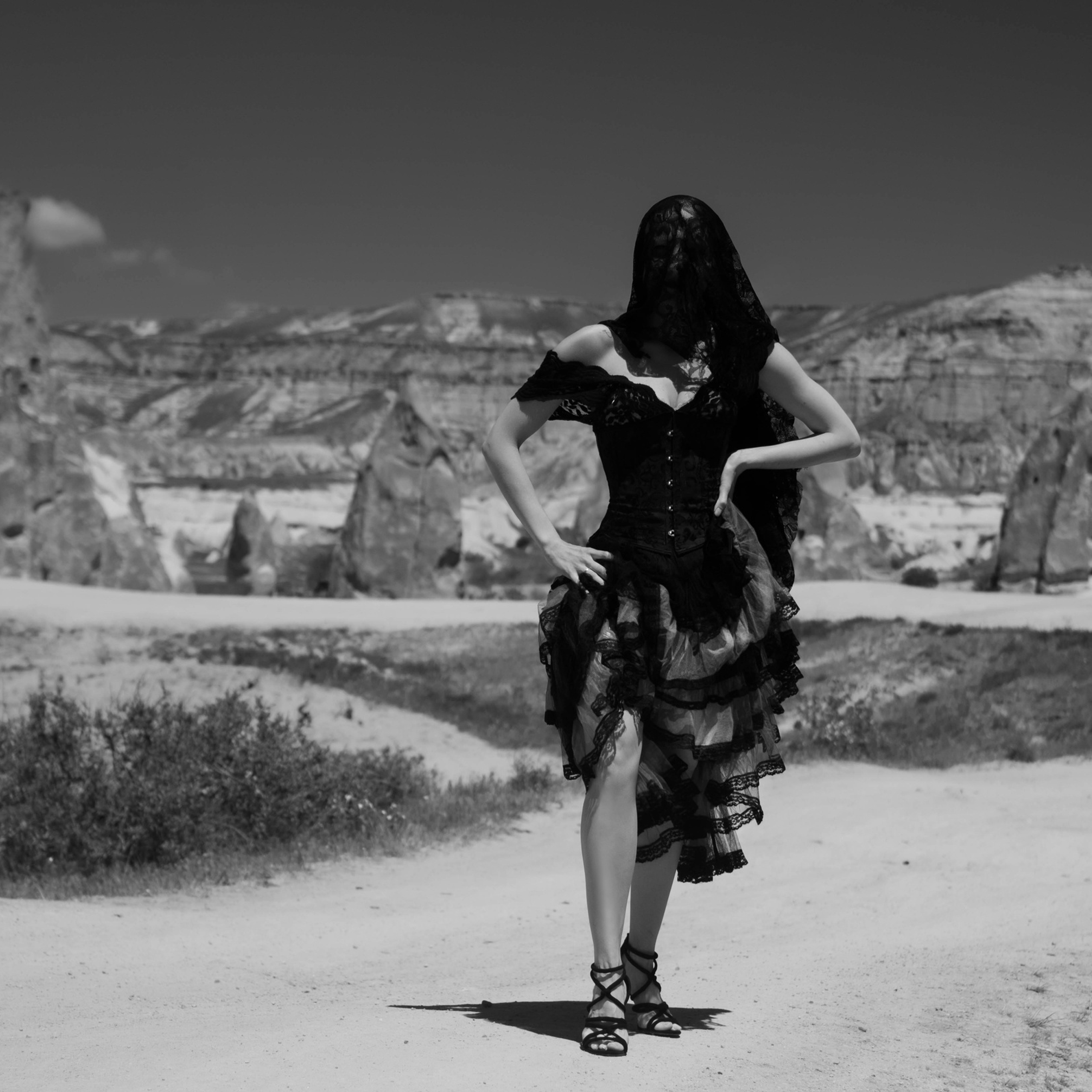 - фотосессии в эксклюзивных образах в  СПб и Москве. Фотограф Облако Александра