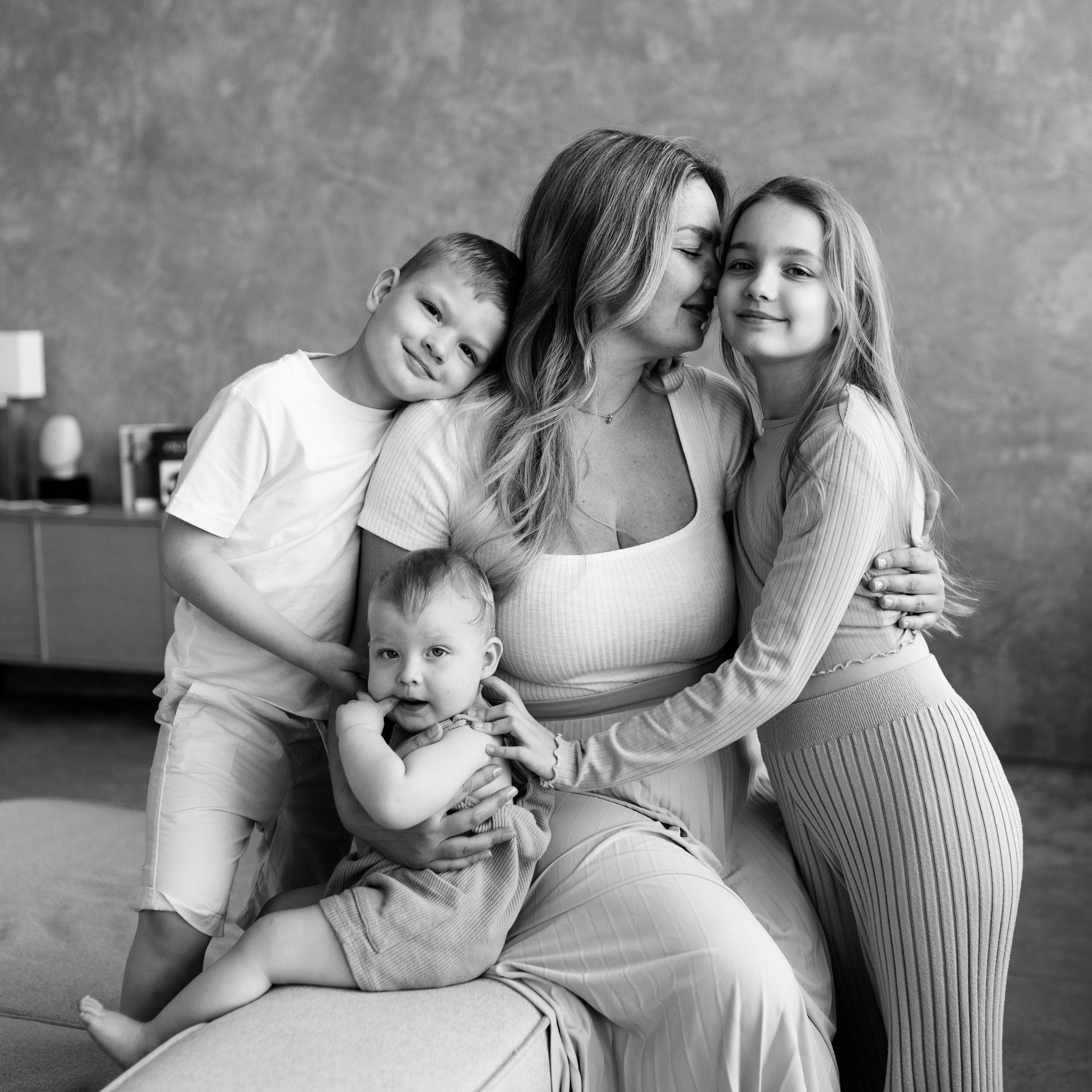 Семейная, апрель 24