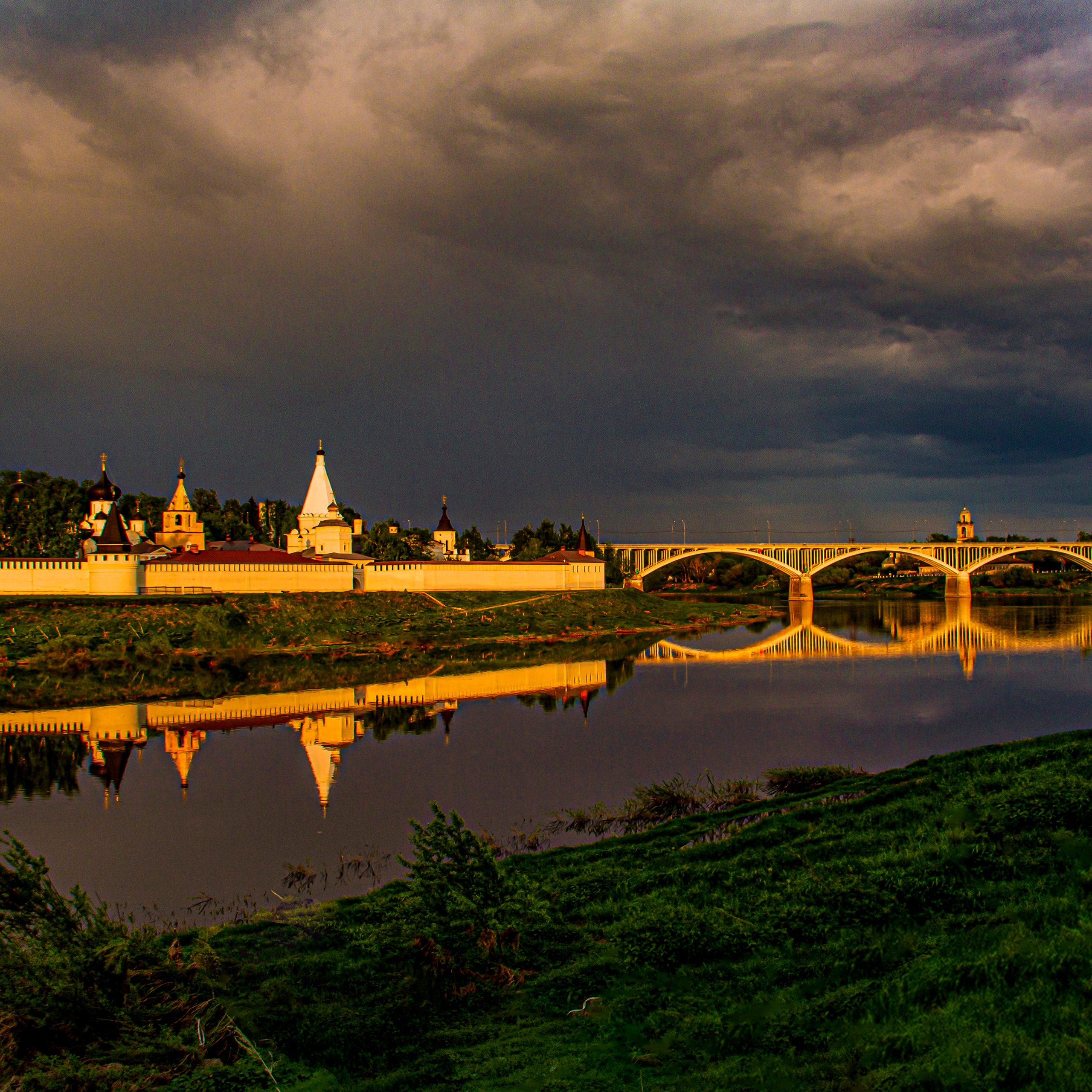 Старица, Старицкий Успенский монастырь