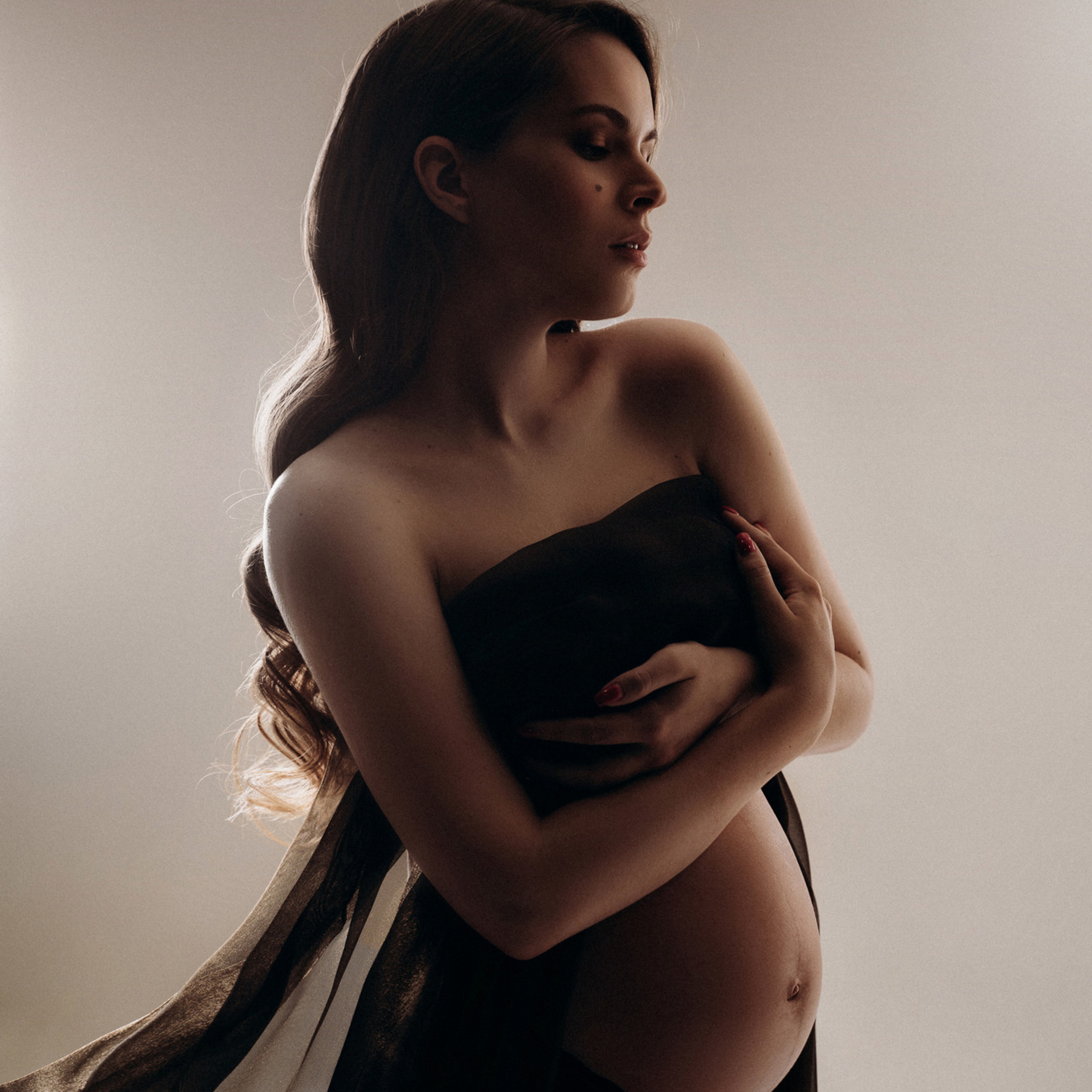 Фотосессия беременной в студии СПб