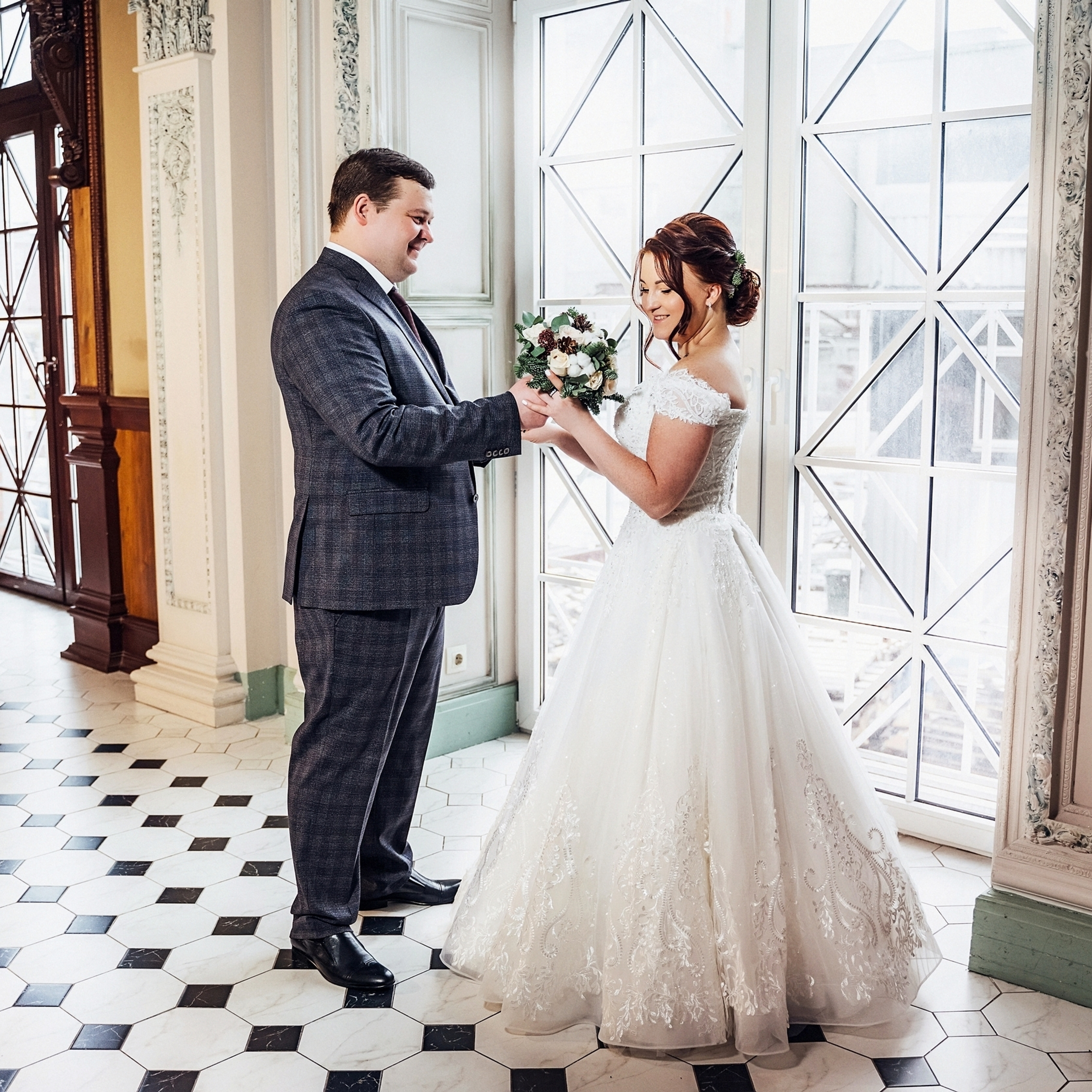 Александр и Анастасия — Целый день