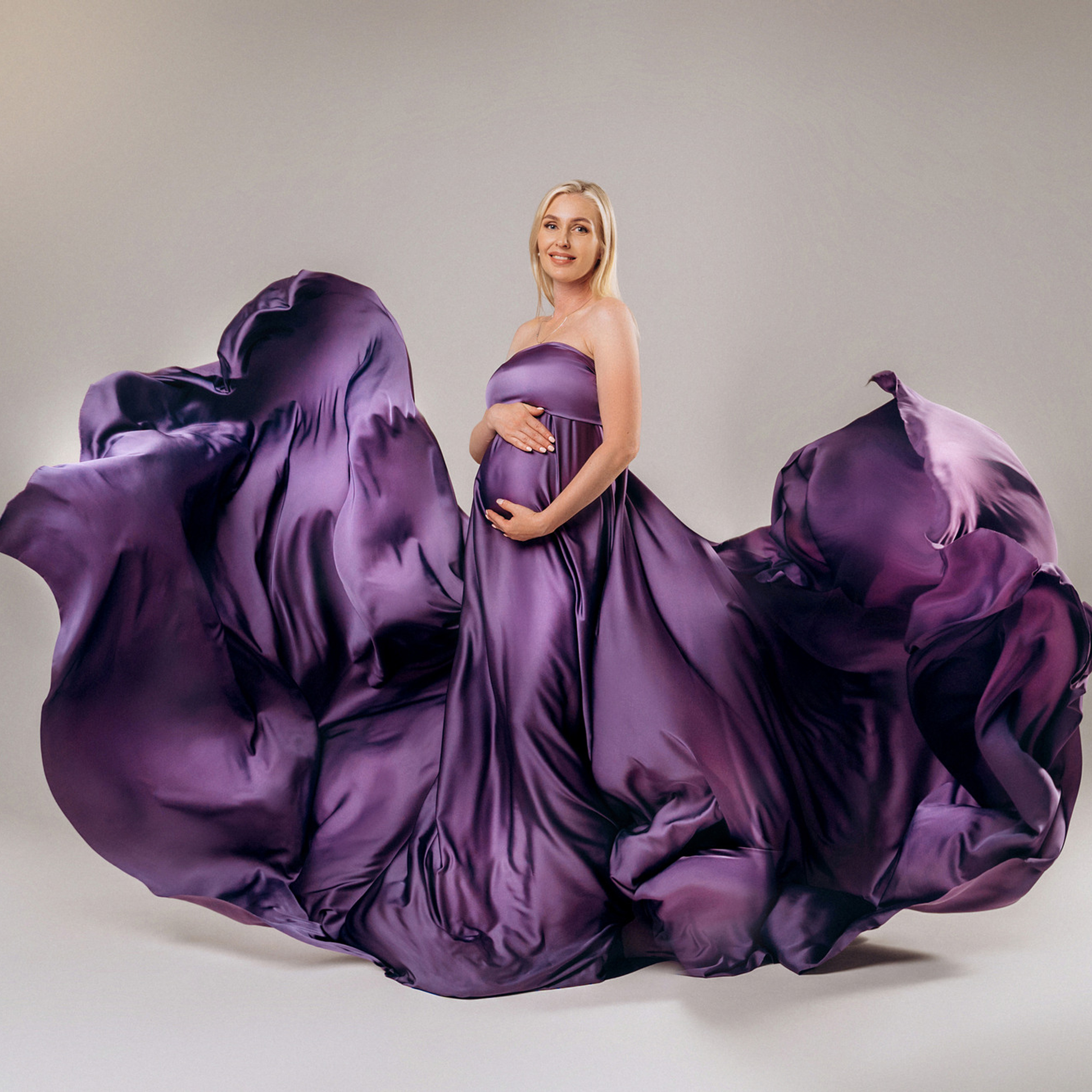 Фотосессия в летящей ткани в стиле Vogue