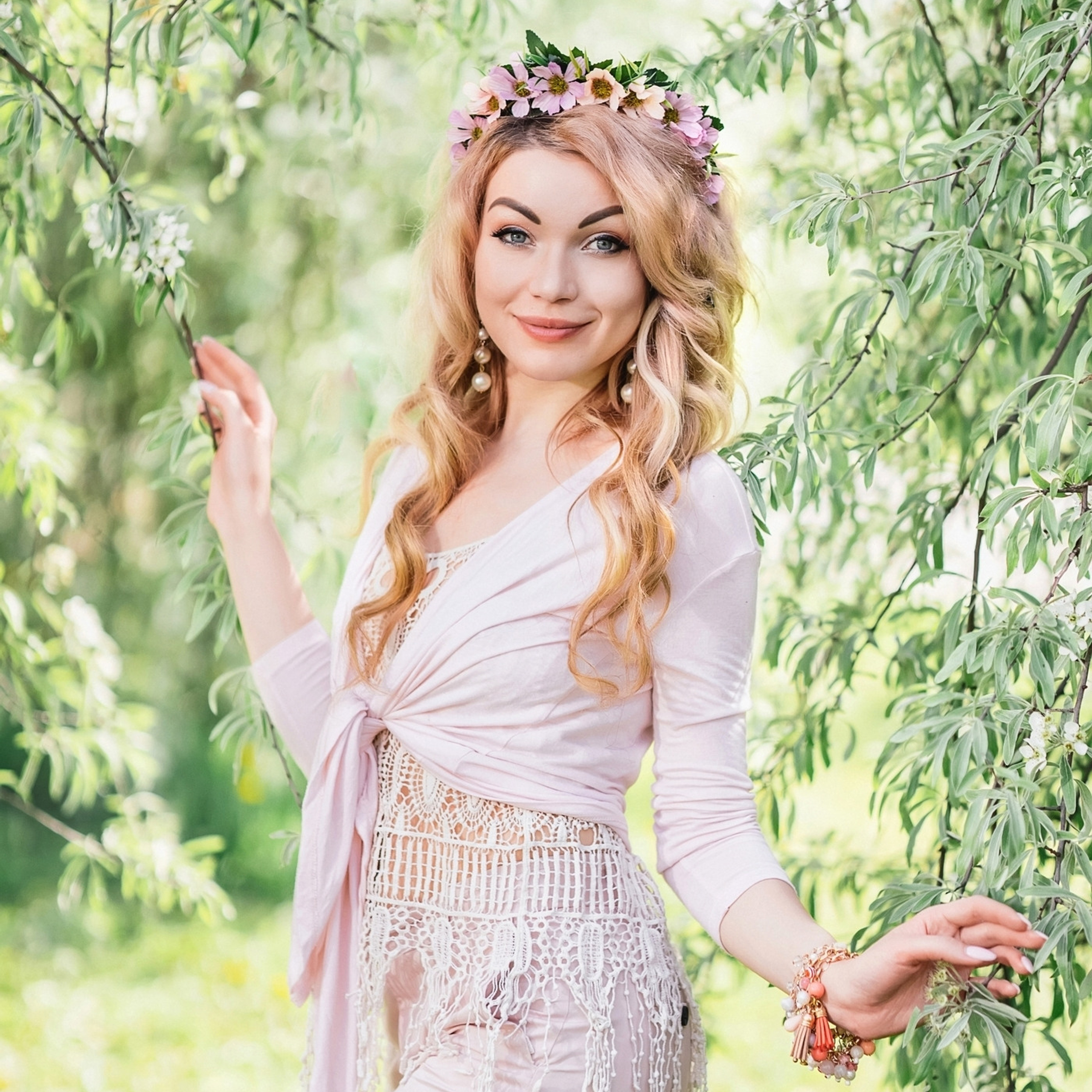 Фотосессия в цветущем саду спб