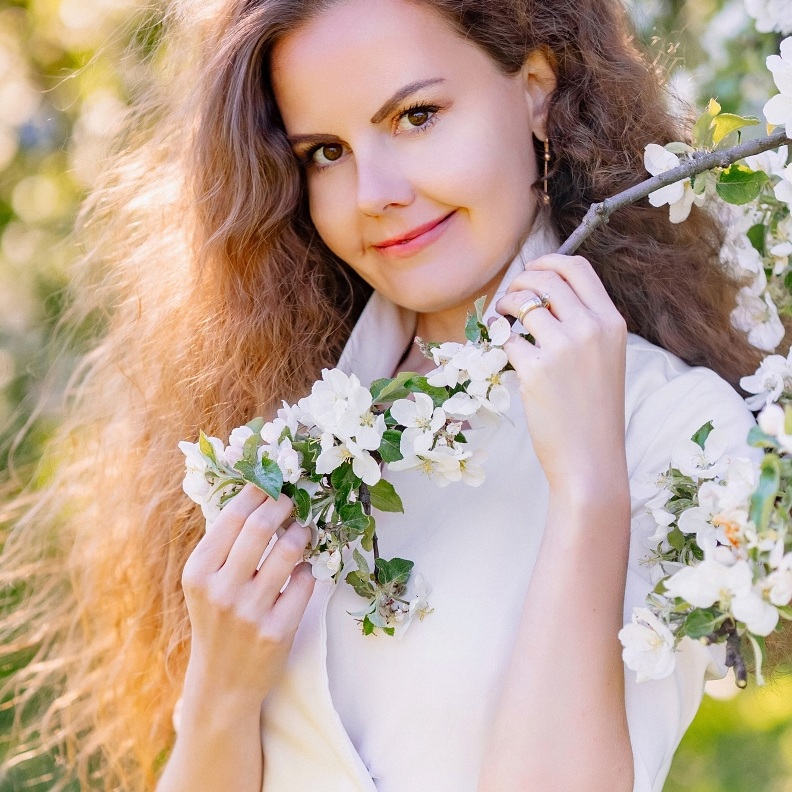 Фотосессия в цветущем саду спб