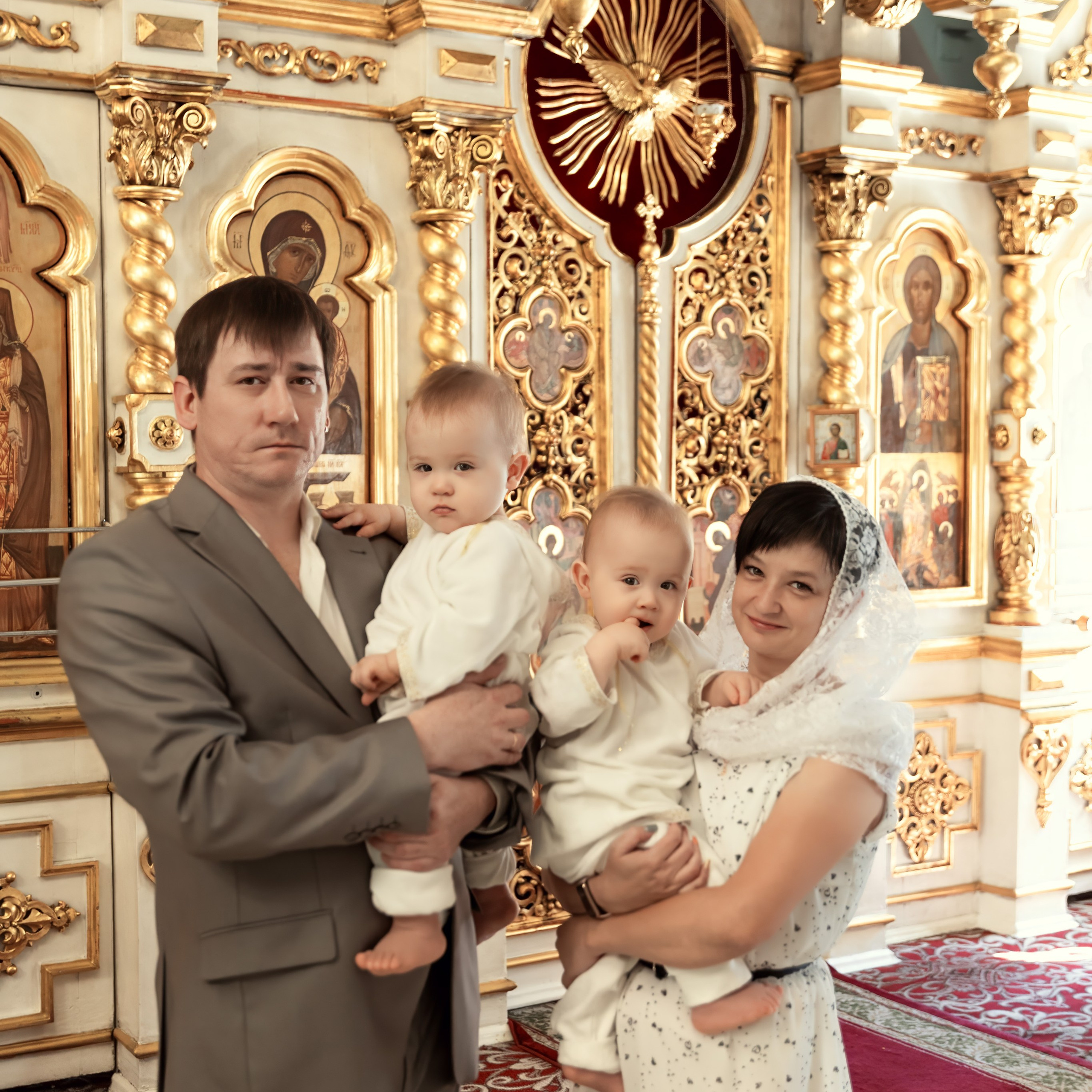 Крещение Алексея и Константина