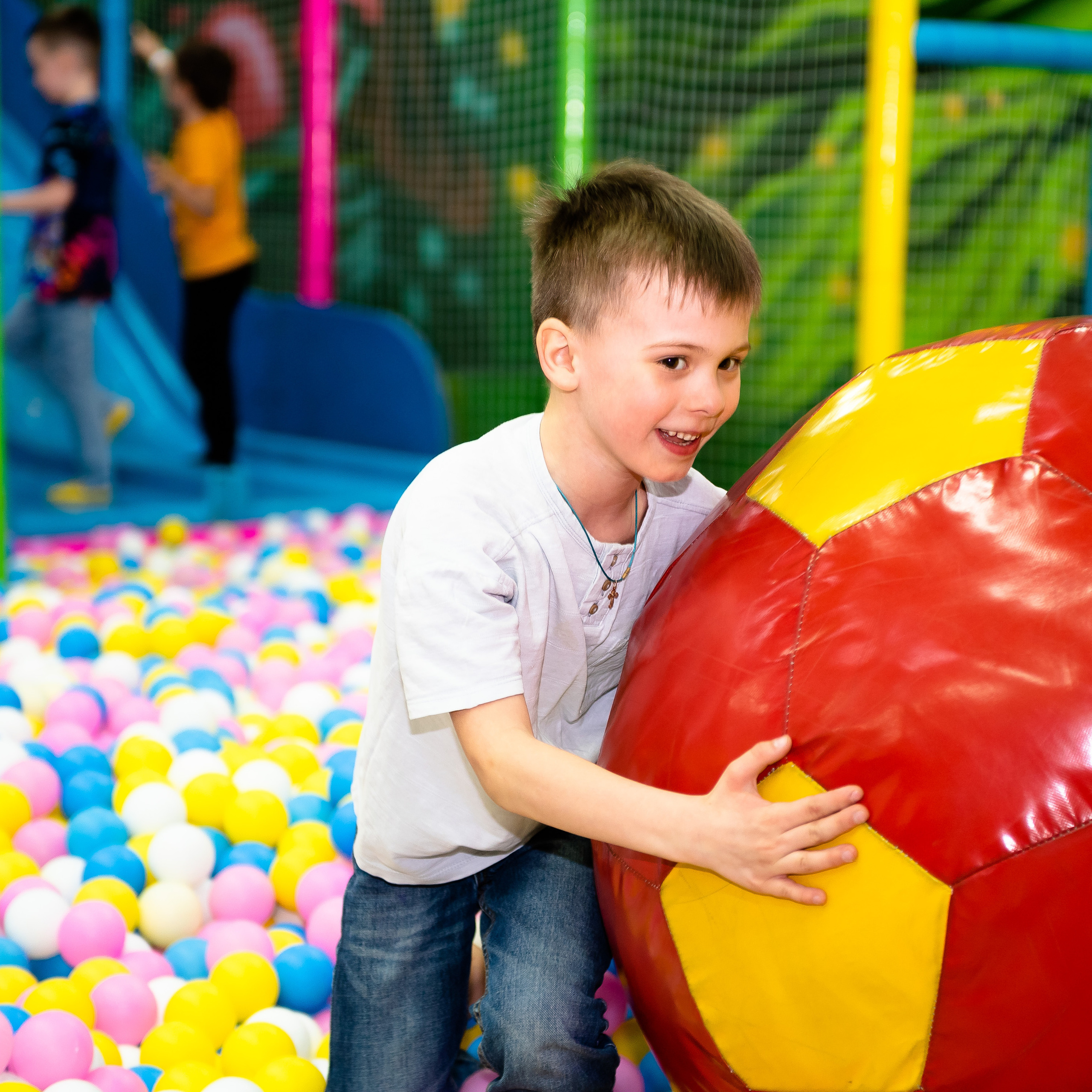 ДР Родиона в детском центре