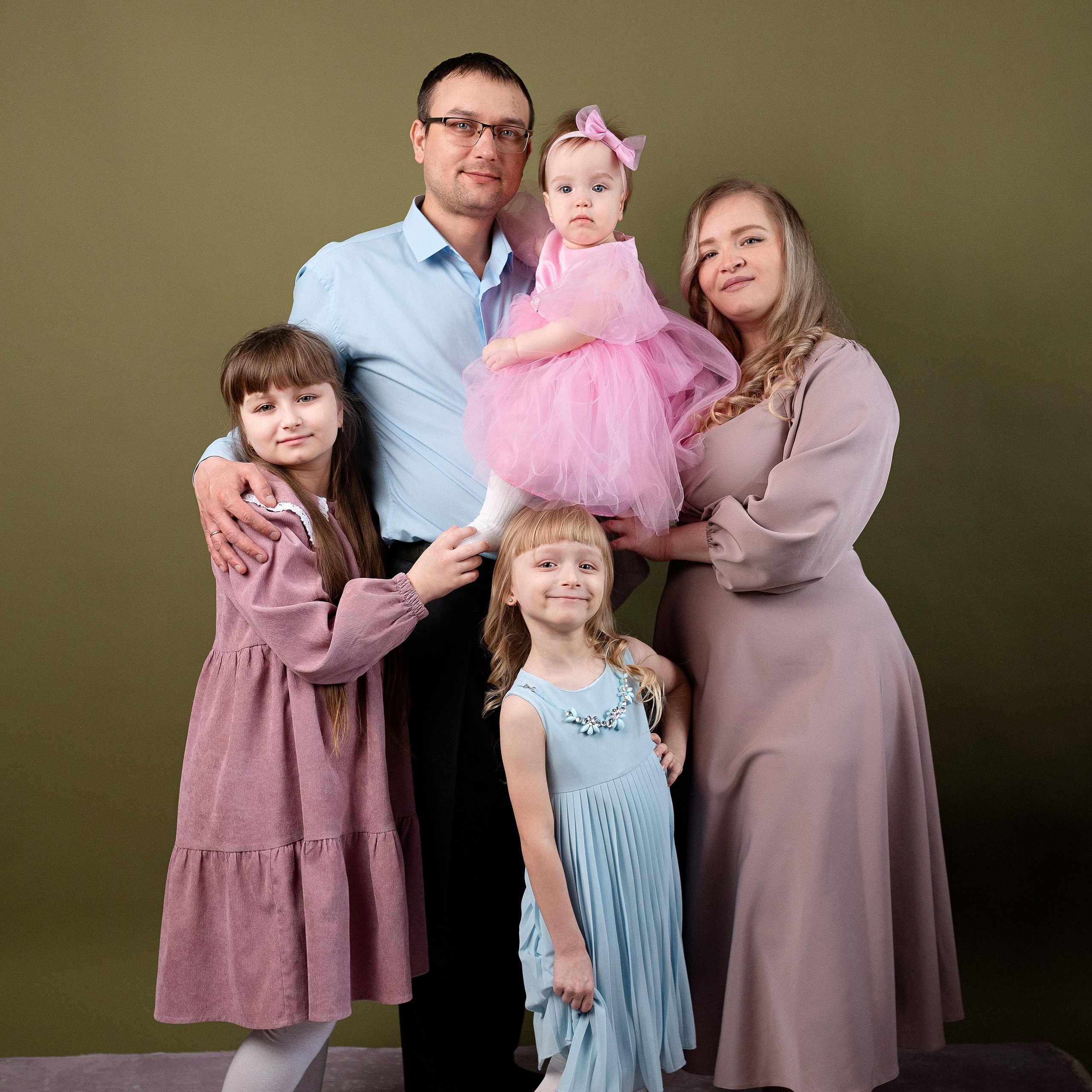 Семья Хлыбовых