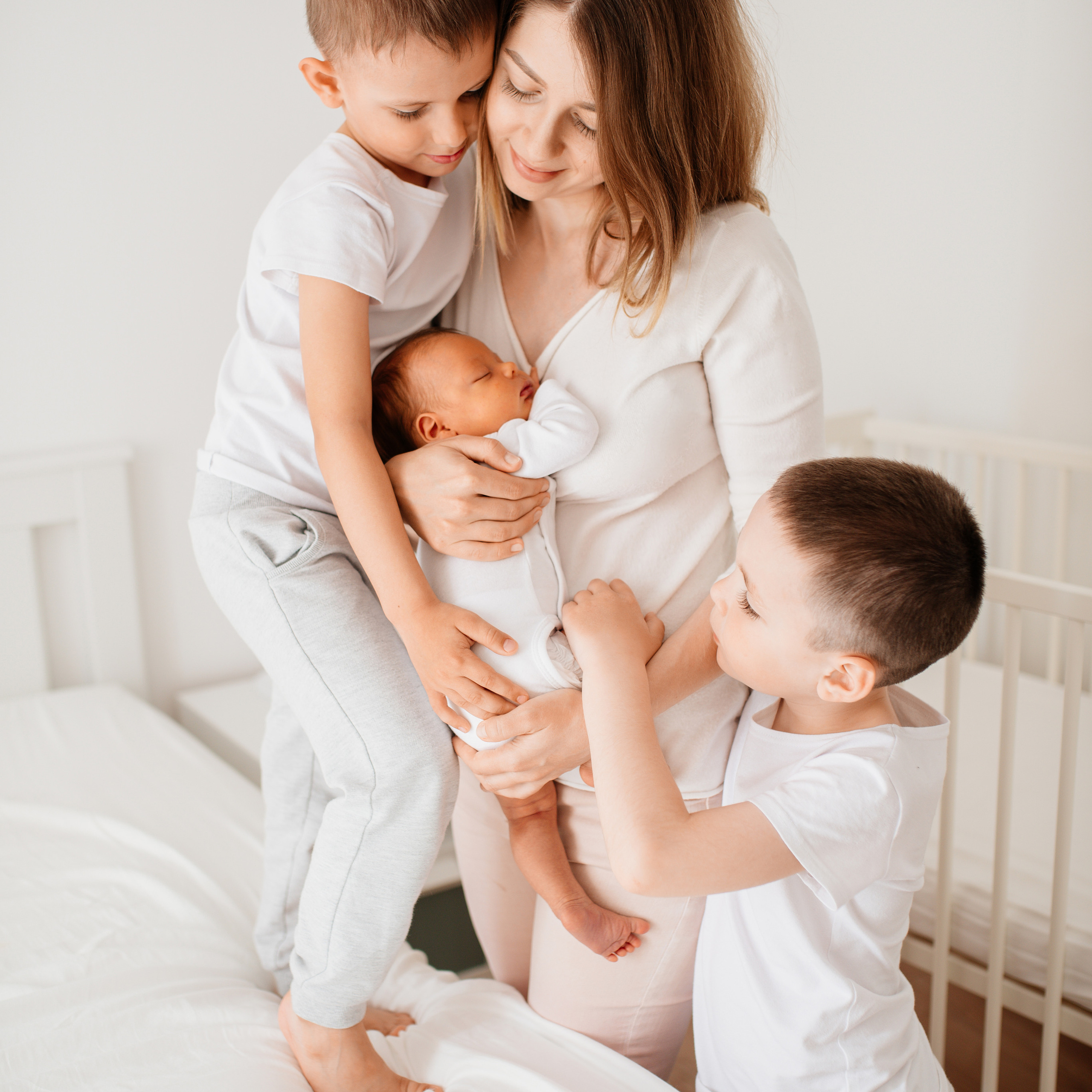 Юля Максим Никита Алисочка 1 месяц