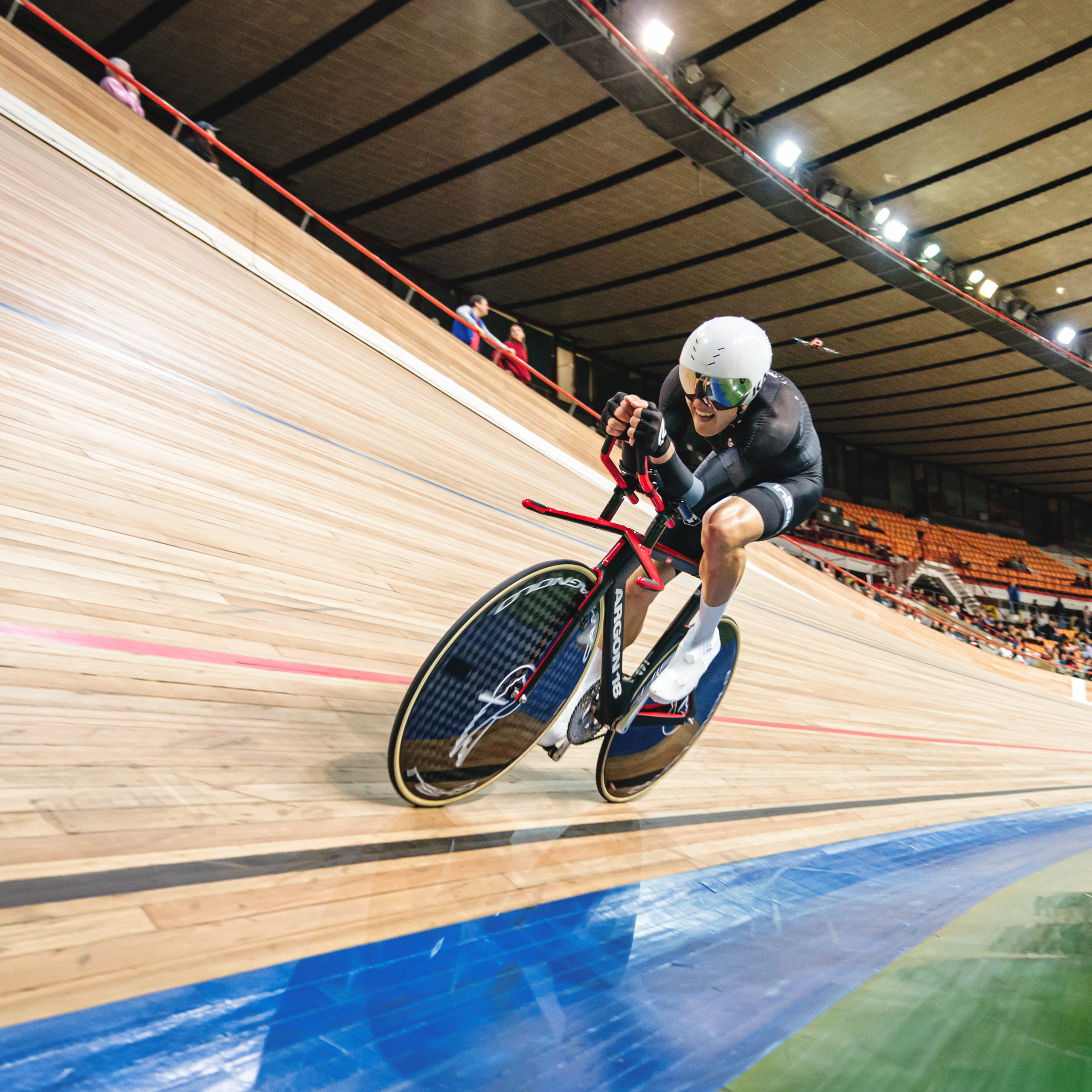 IRONSTAR indoor 4 stage. Спортивный и репортажный фотограф Иван Счетчиков