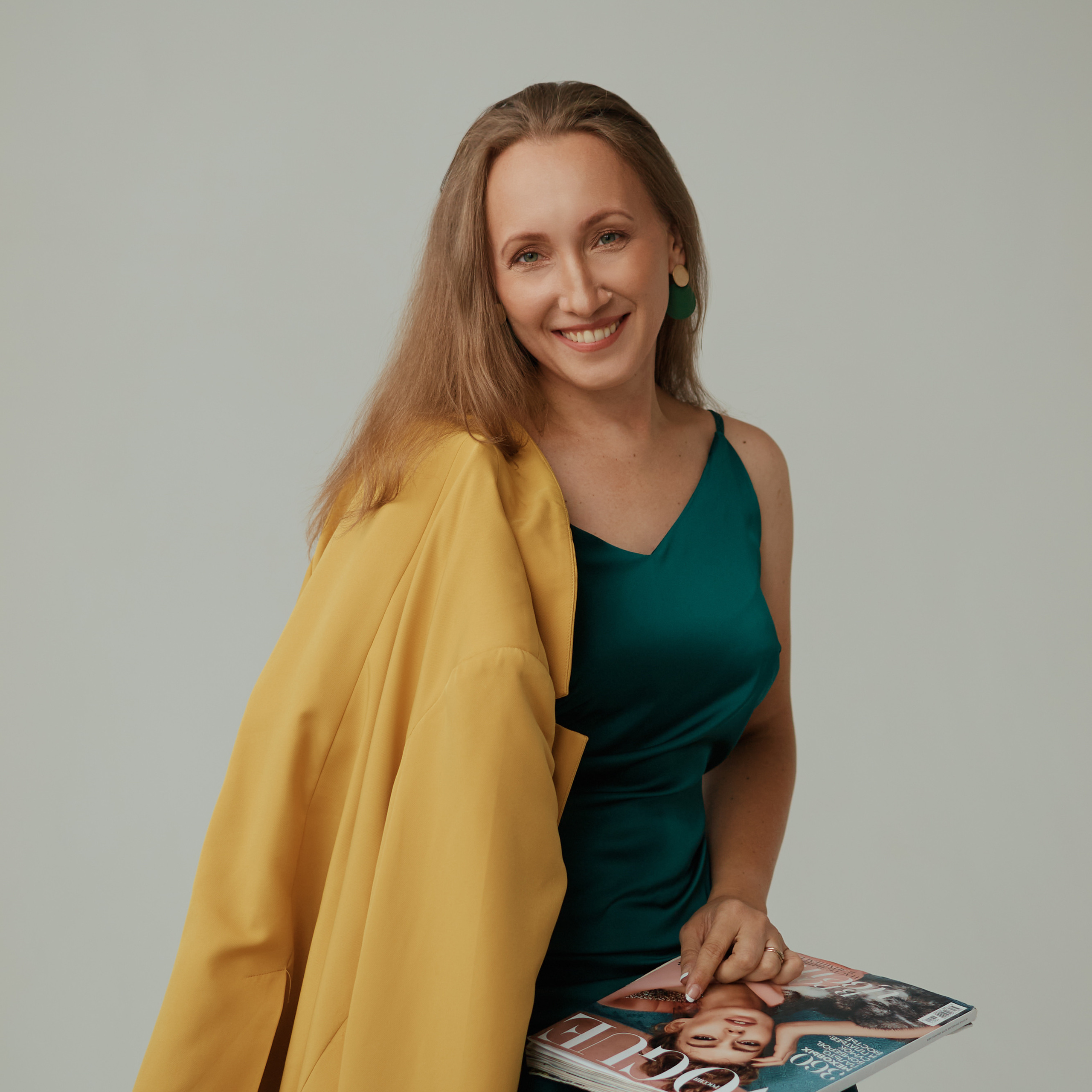 Контент-формат-дизайнер одежды