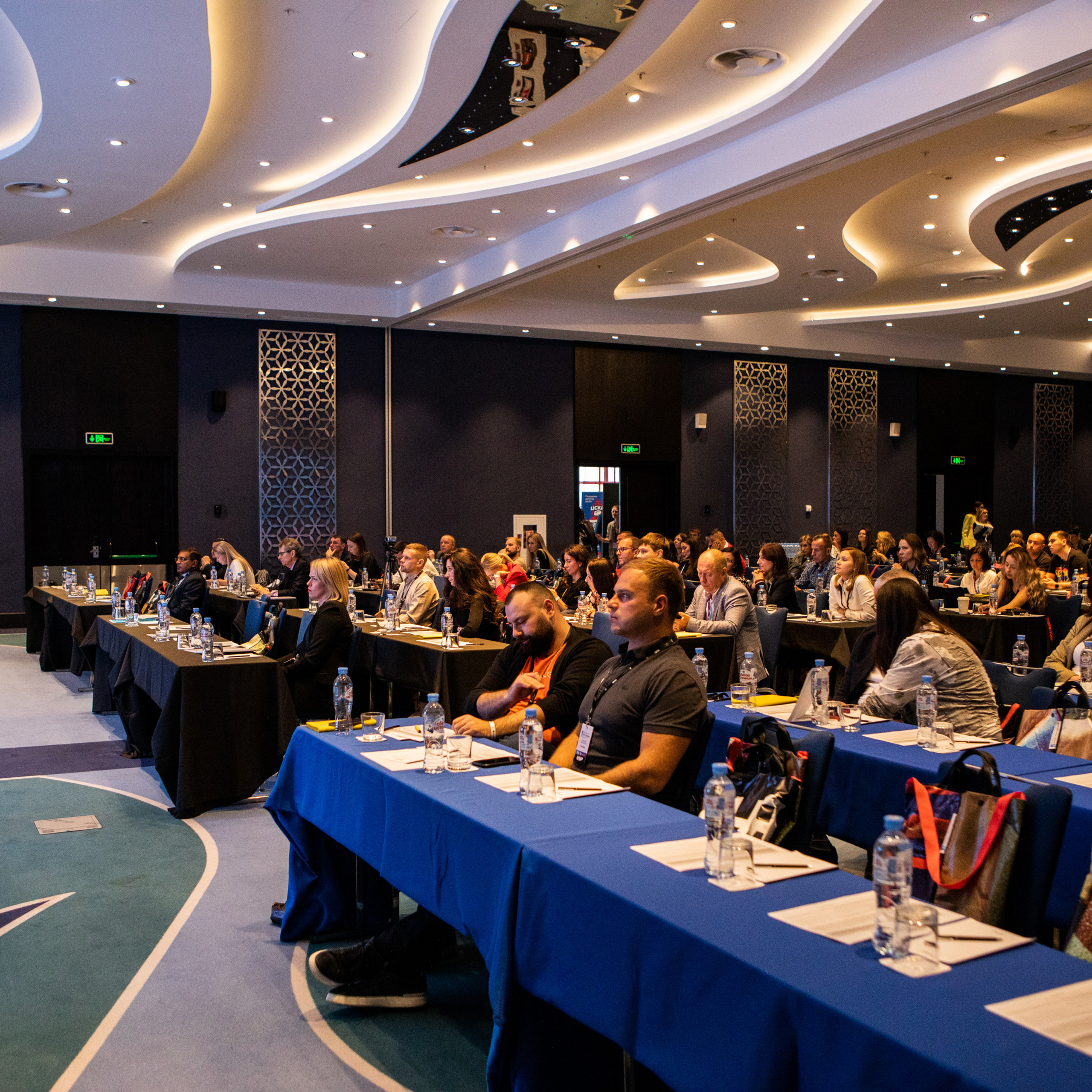 Деловая программа | OOH Конгресс