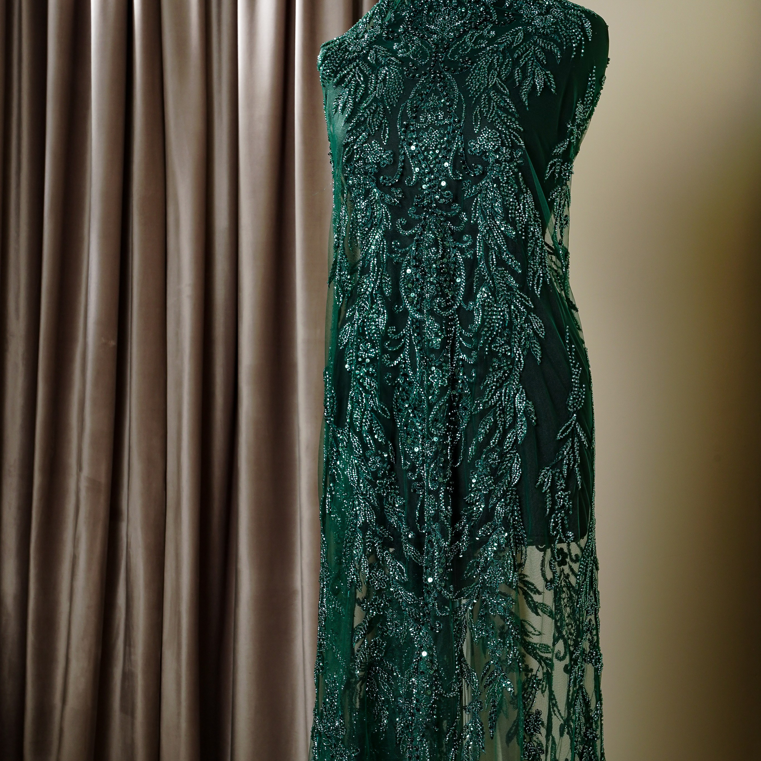 ZIAD NAKAD - LEBANON - ТCRI235 - ШИРИНА 1,3 -  ИЗУМРУД - 6,3