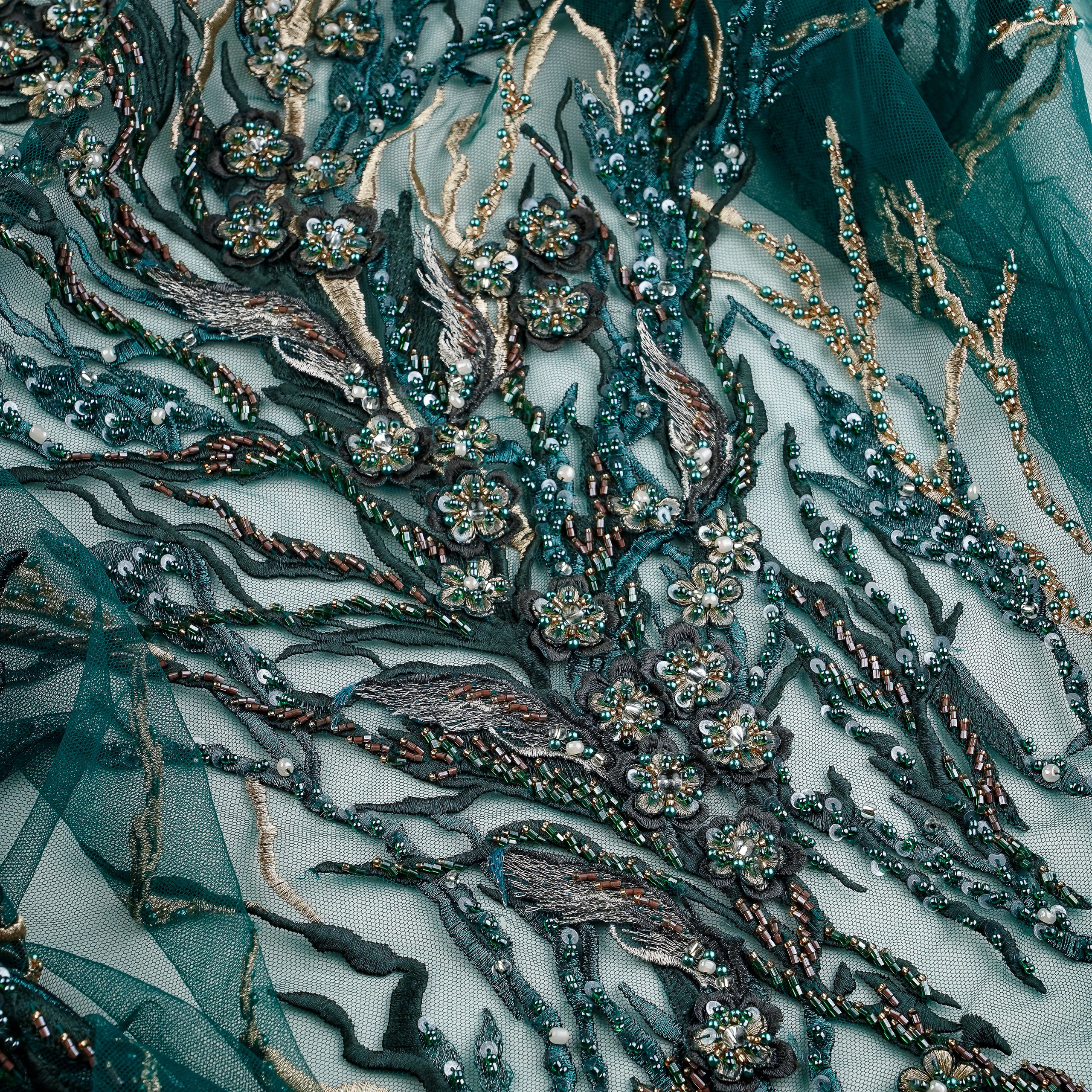 ELIE SAAB - LEBANON - Т60 - ШИРИНА 1,40 - ИЗУМРУД - 2,10 ; В 0,40 ; В 0,35