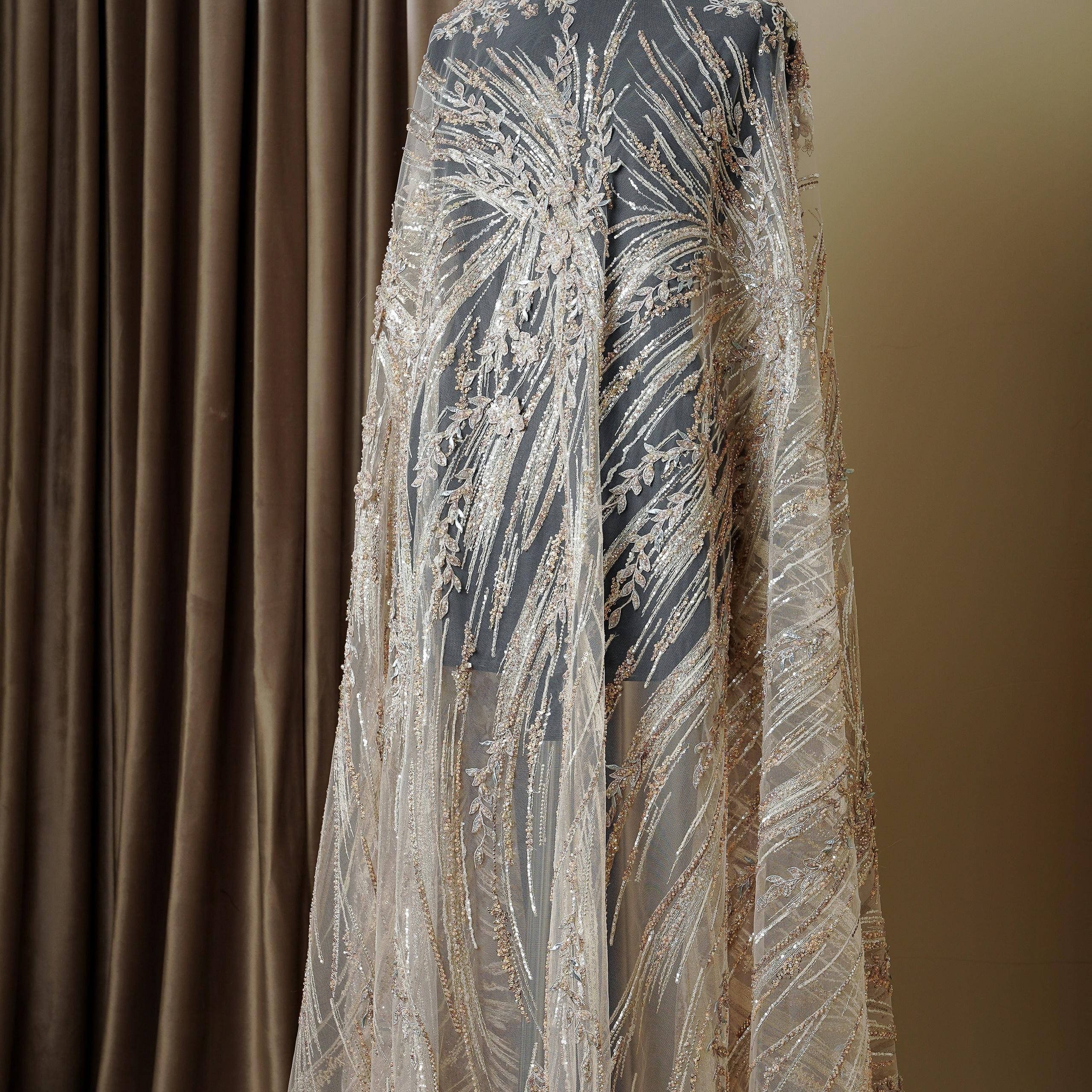 ELIE SAAB - LEBANON -  TPRE385 - ШИРИНА 1,45 - 3,50