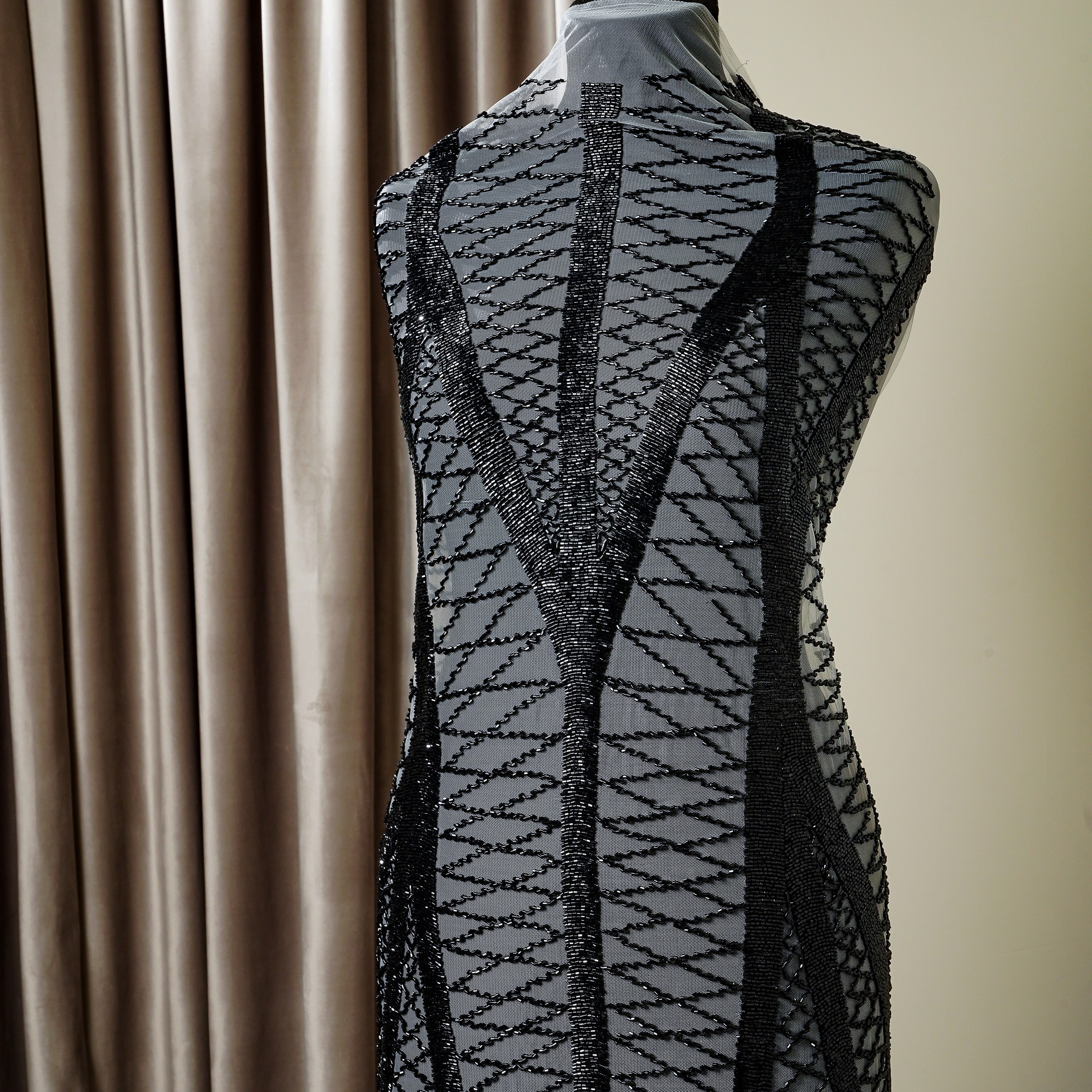 ZUHAIR MURAD - LEBANON - TAPM199 - КУПОН - ЧЕРНЫЙ - S/M 