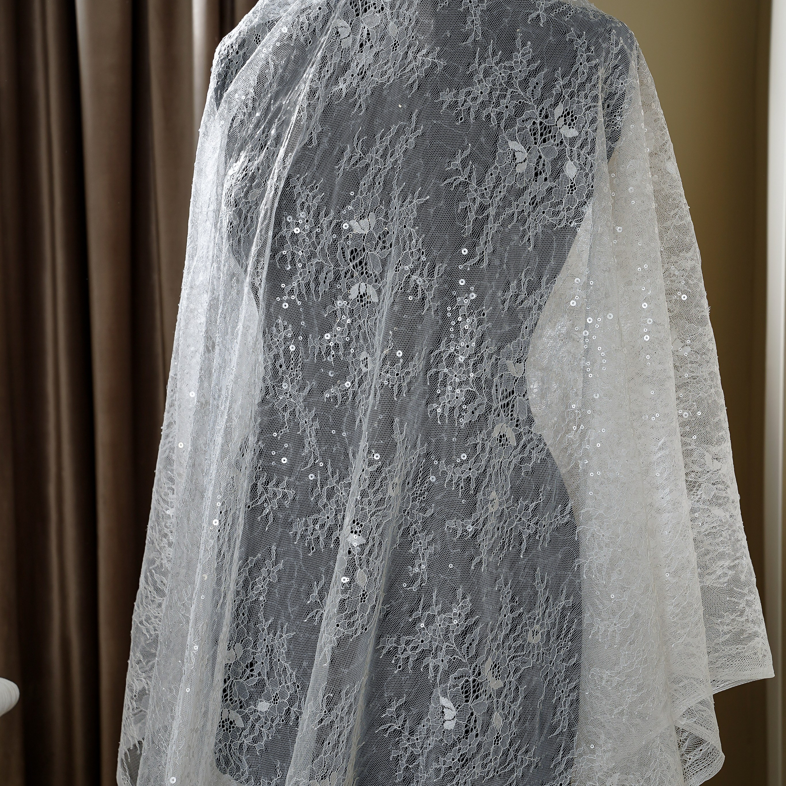 VALENTINO - TPRES346 - КРУЖЕВО ШАНТИЛЬИ -  FRANCE - ШИРИНА 1,50 - БЕЛЫЙ - 5,65 - 5000