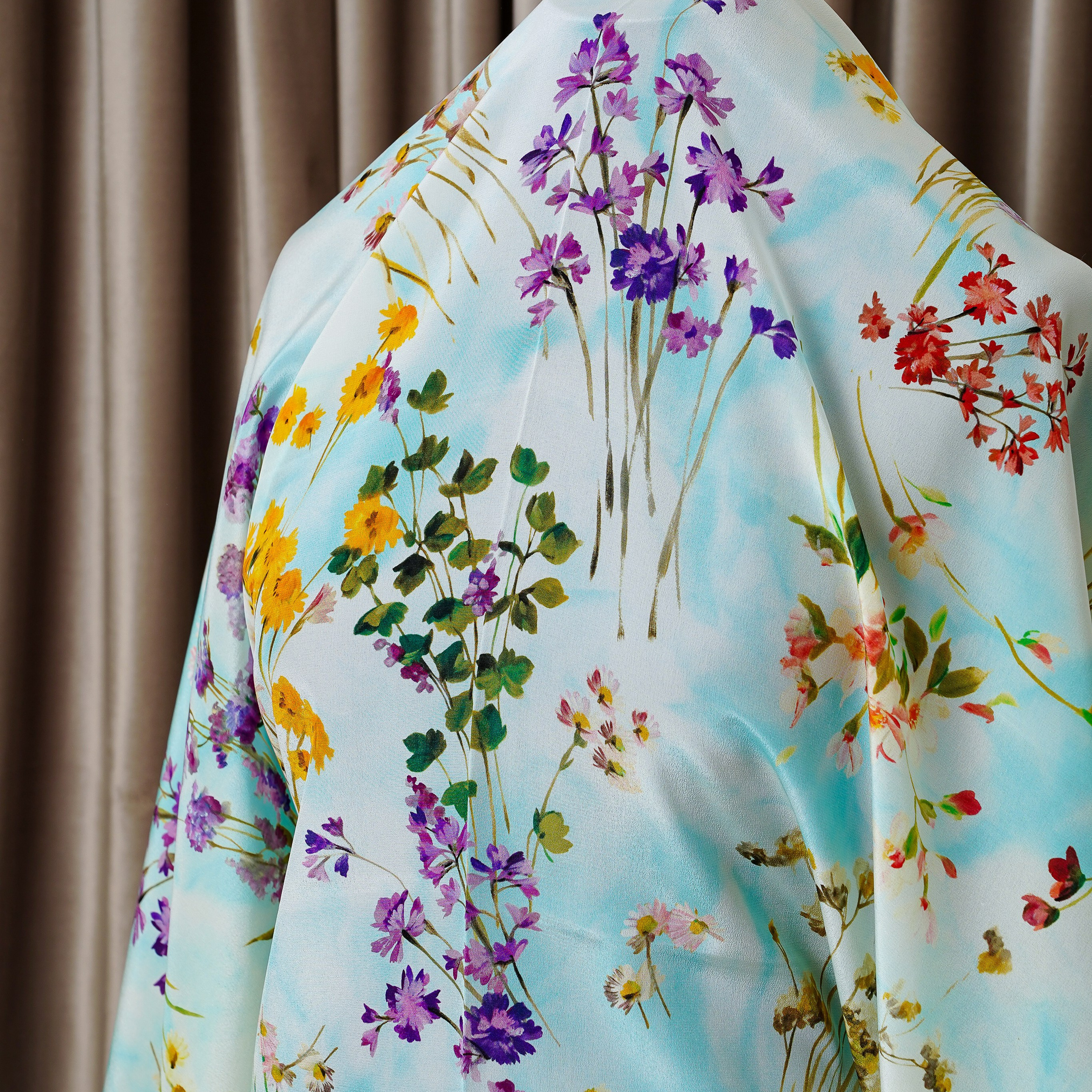 LIBERTY - КРЕПДЕШИН - МТИ395 - ШИРИНА 1,30 - БИРЮЗА - К 1,65 ; К 0,45