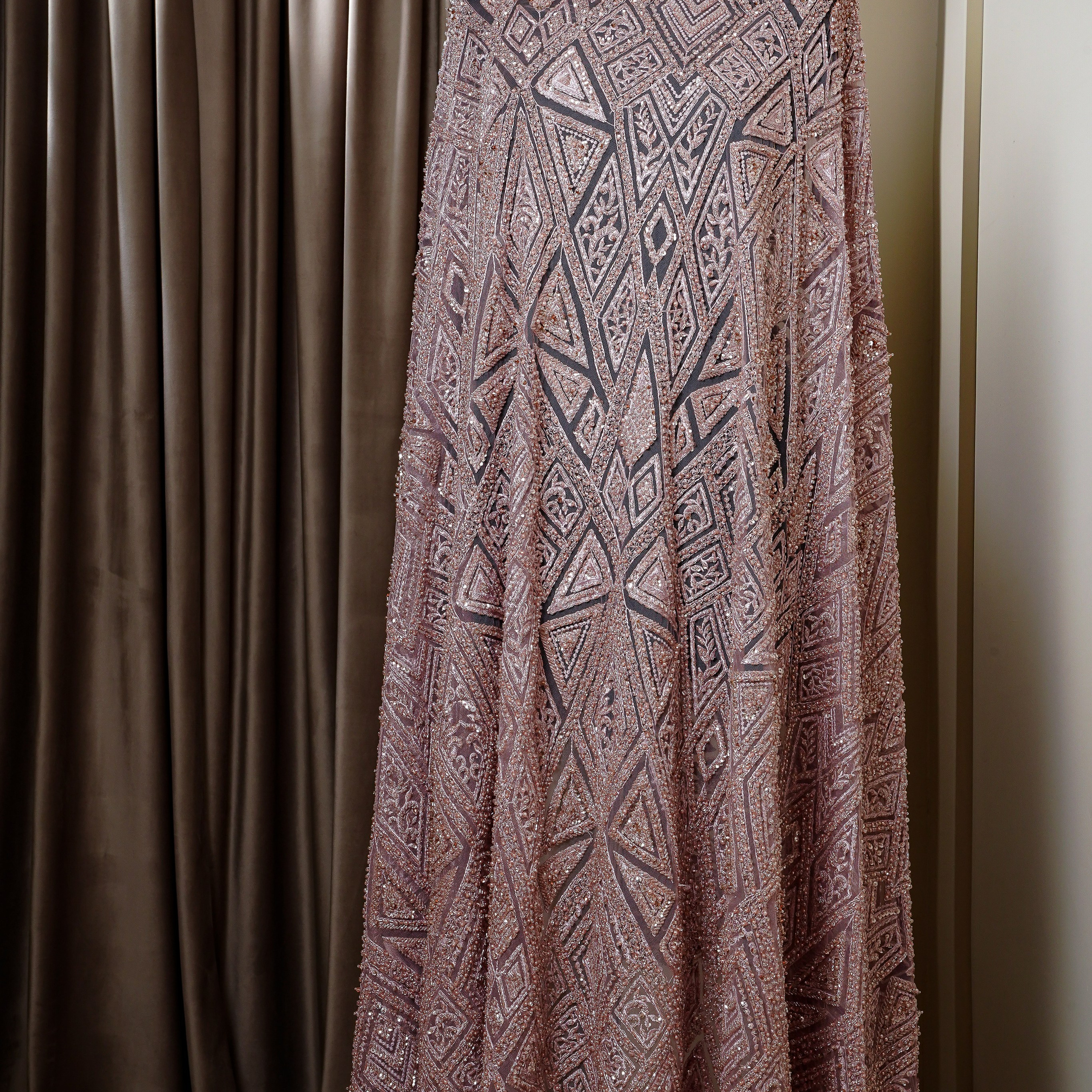 BERTA - Т2 - ШИРИНА 1,30 - НЕЖНО РОЗОВЫЙ - 5,8 + в