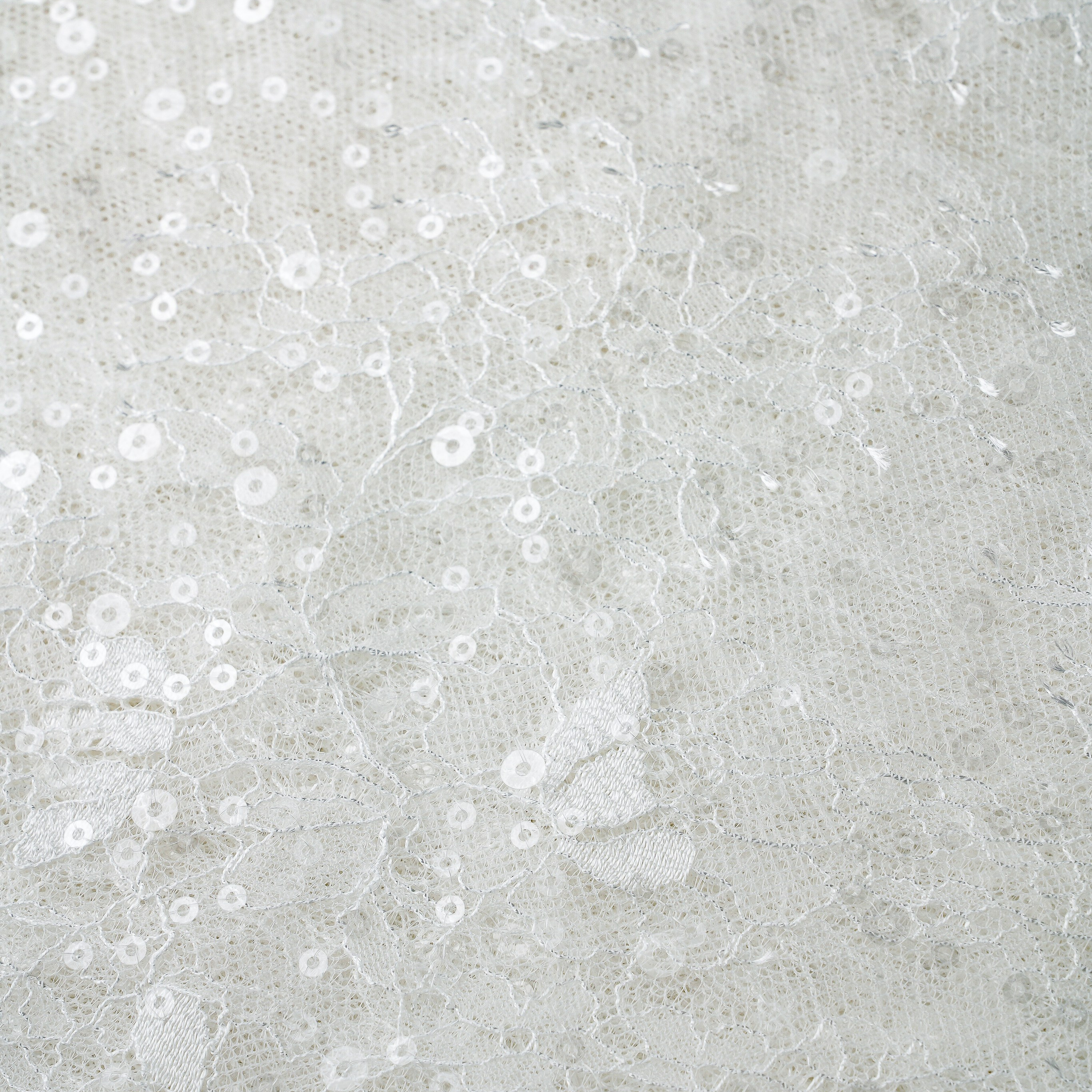 VALENTINO - TPRES346 - КРУЖЕВО ШАНТИЛЬИ - FRANCE -ШИРИНА 1,50 - БЕЛЫЙ - 5,65