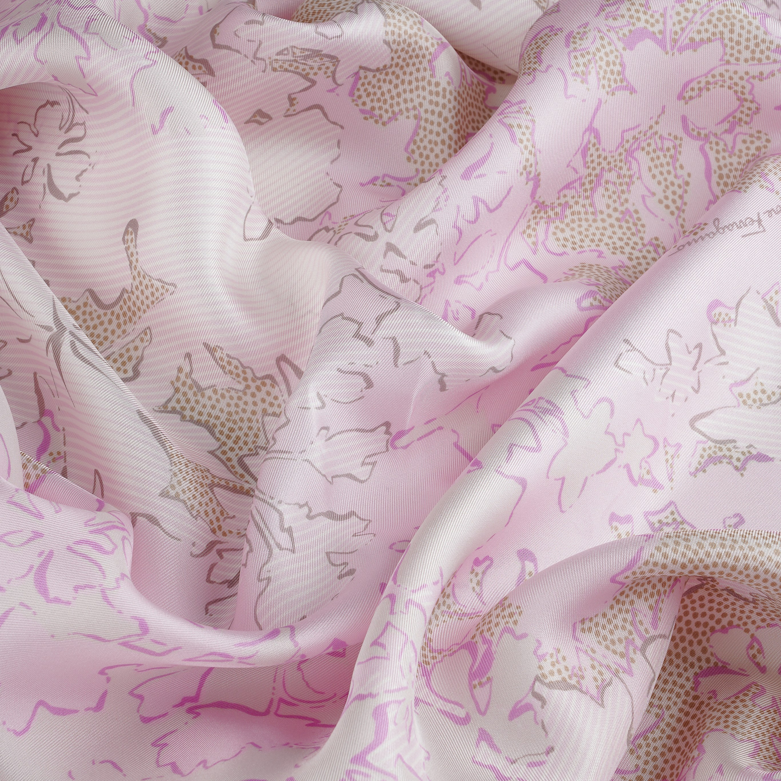 SALVATORE FERRAGAMO-ITALY-ШЕЛК- МК195-5500