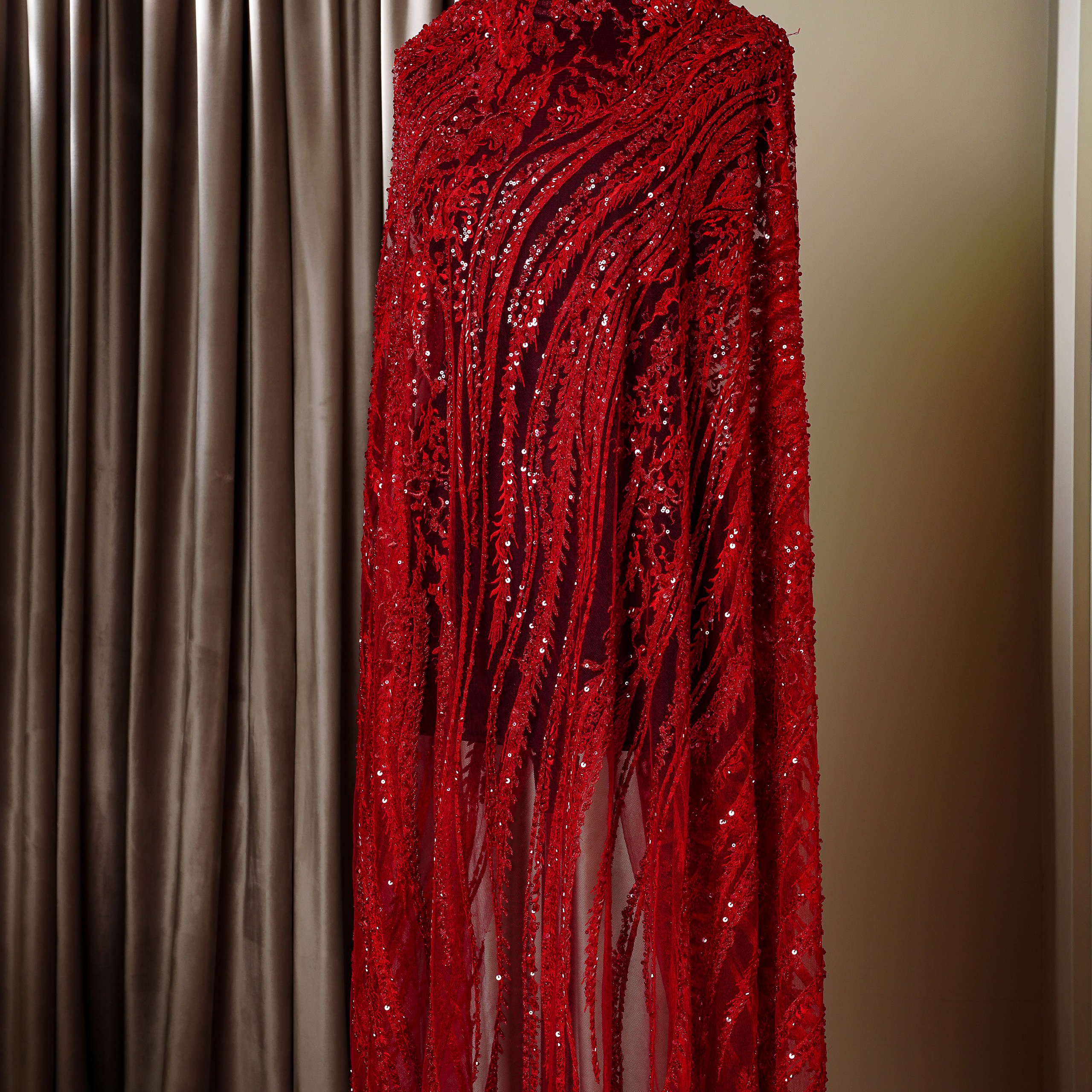 ZUHAIR MURAD - LEBANON - TPRE264 - ШИРИНА 1,45 - КРАСНЫЙ - 3,25