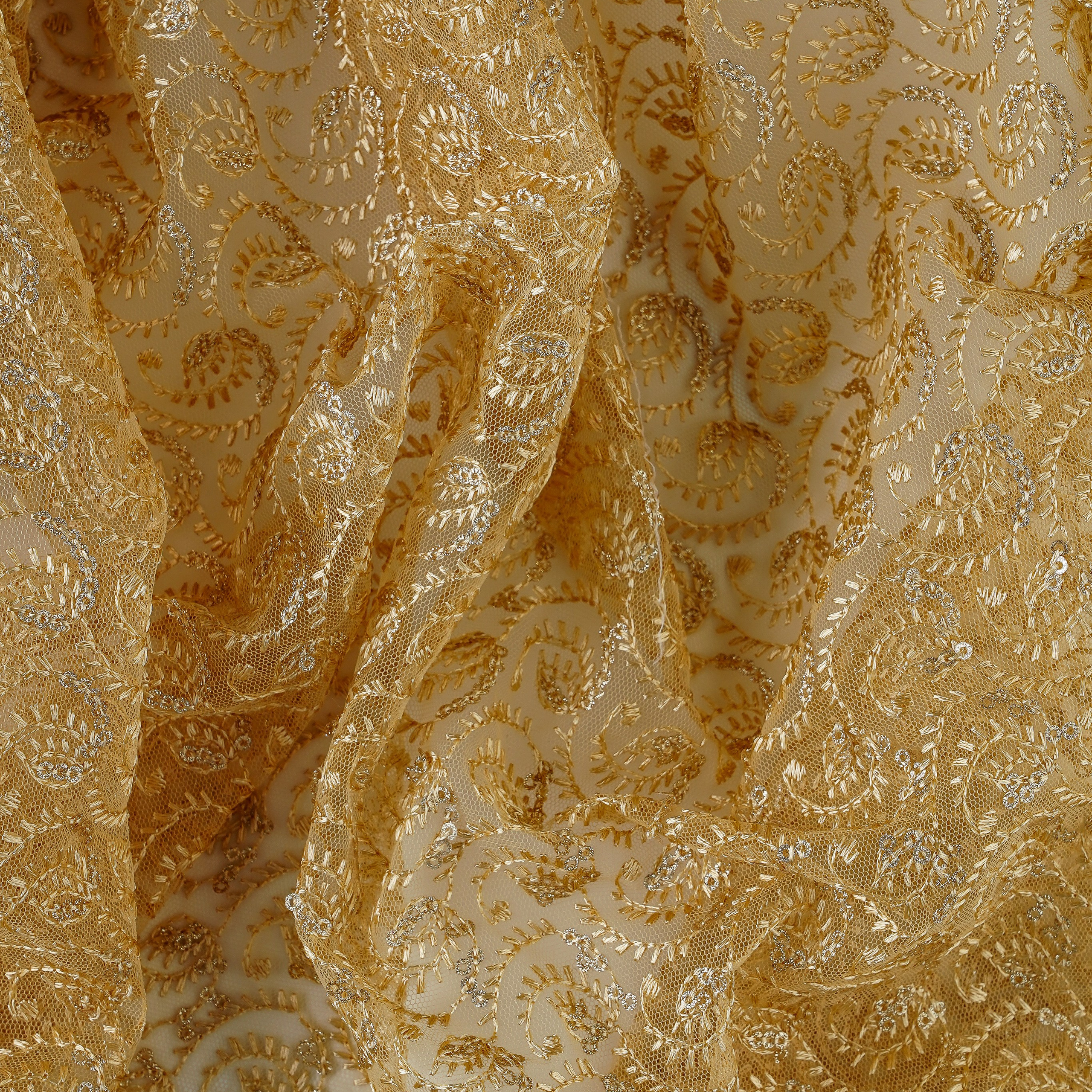 ZIAD NAKAD - LEBANON - И35 - СЕТКА -ШИРИНА 1,20 - ЗОЛОТО - 8,6  