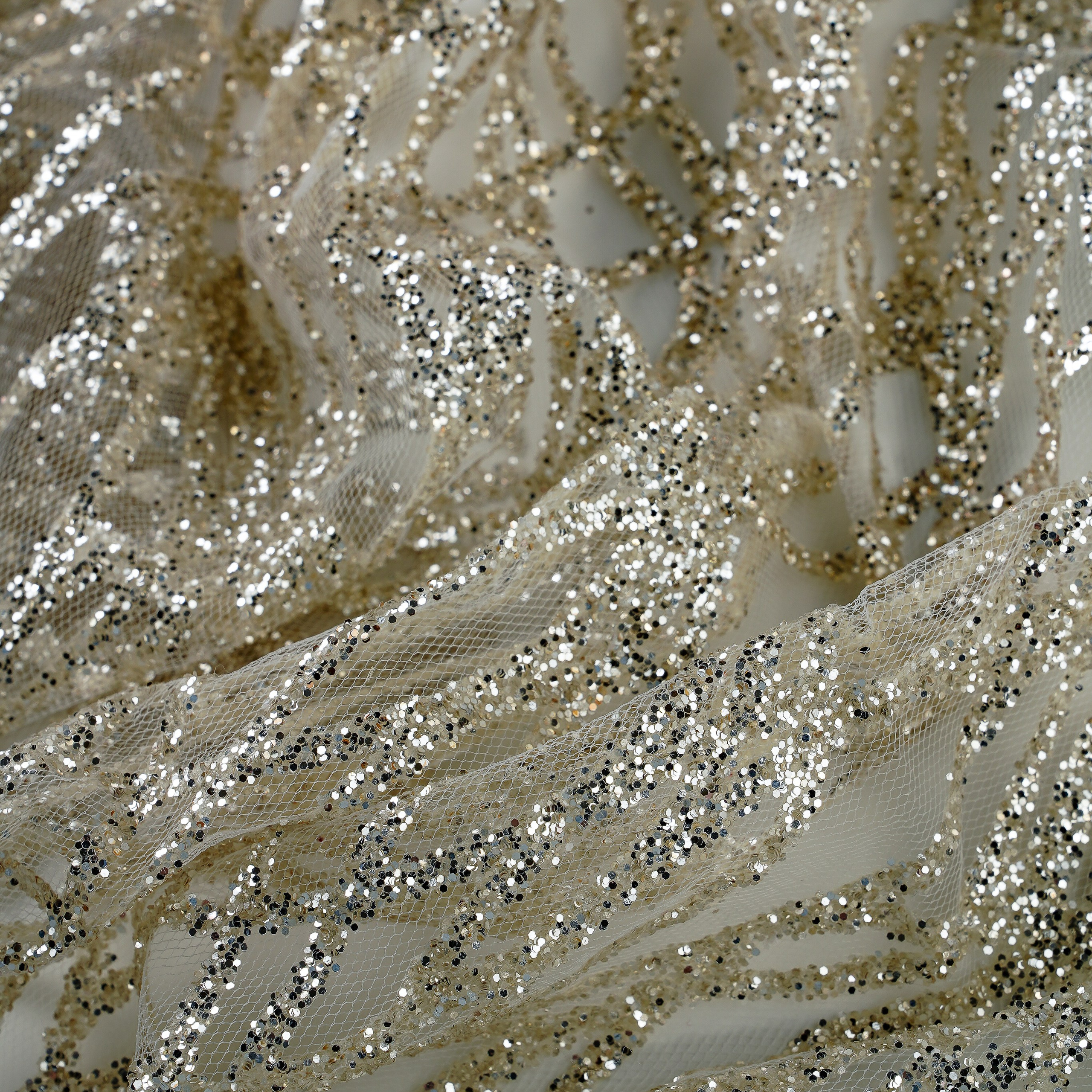 BERTA - T116 - СЕТКА - ШИРИНА 1,50 - ЗОЛОТОЙ - В 0,60 ; В 0,70 - 3500