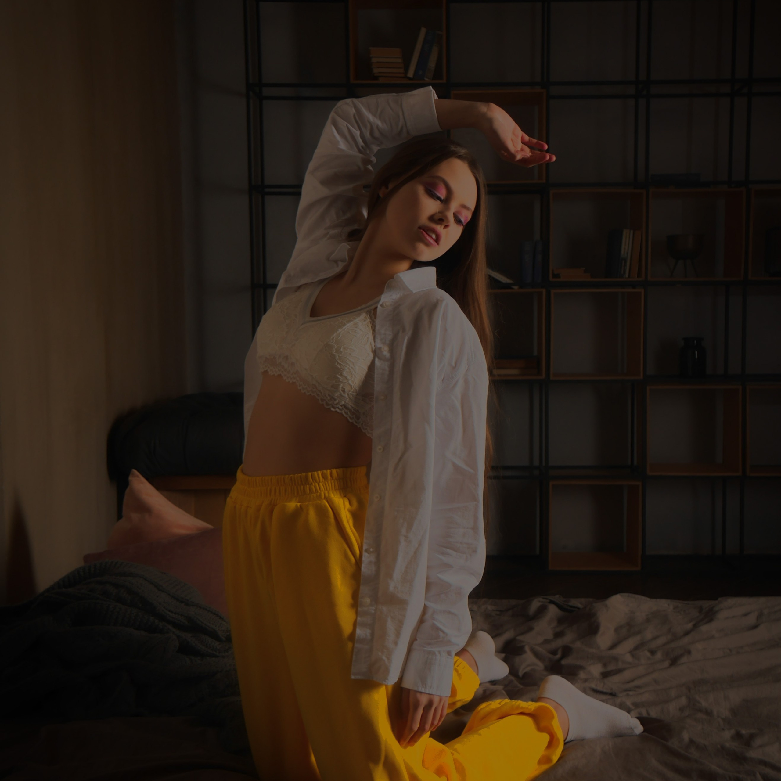 Портретная фотосессия в студии. Рената Ри контент-мейкер Москва