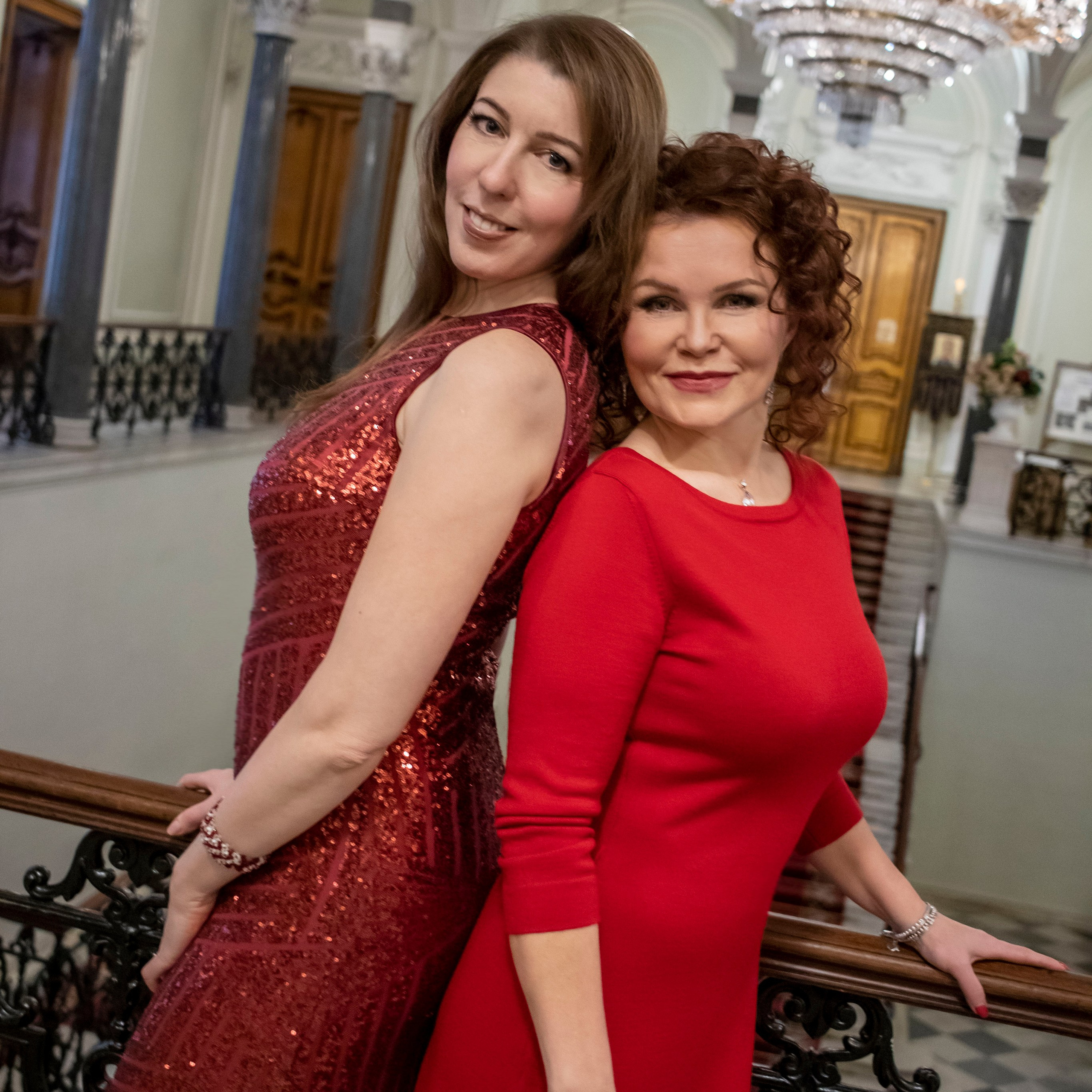 Фотосессия подруг, «Дворец труда»