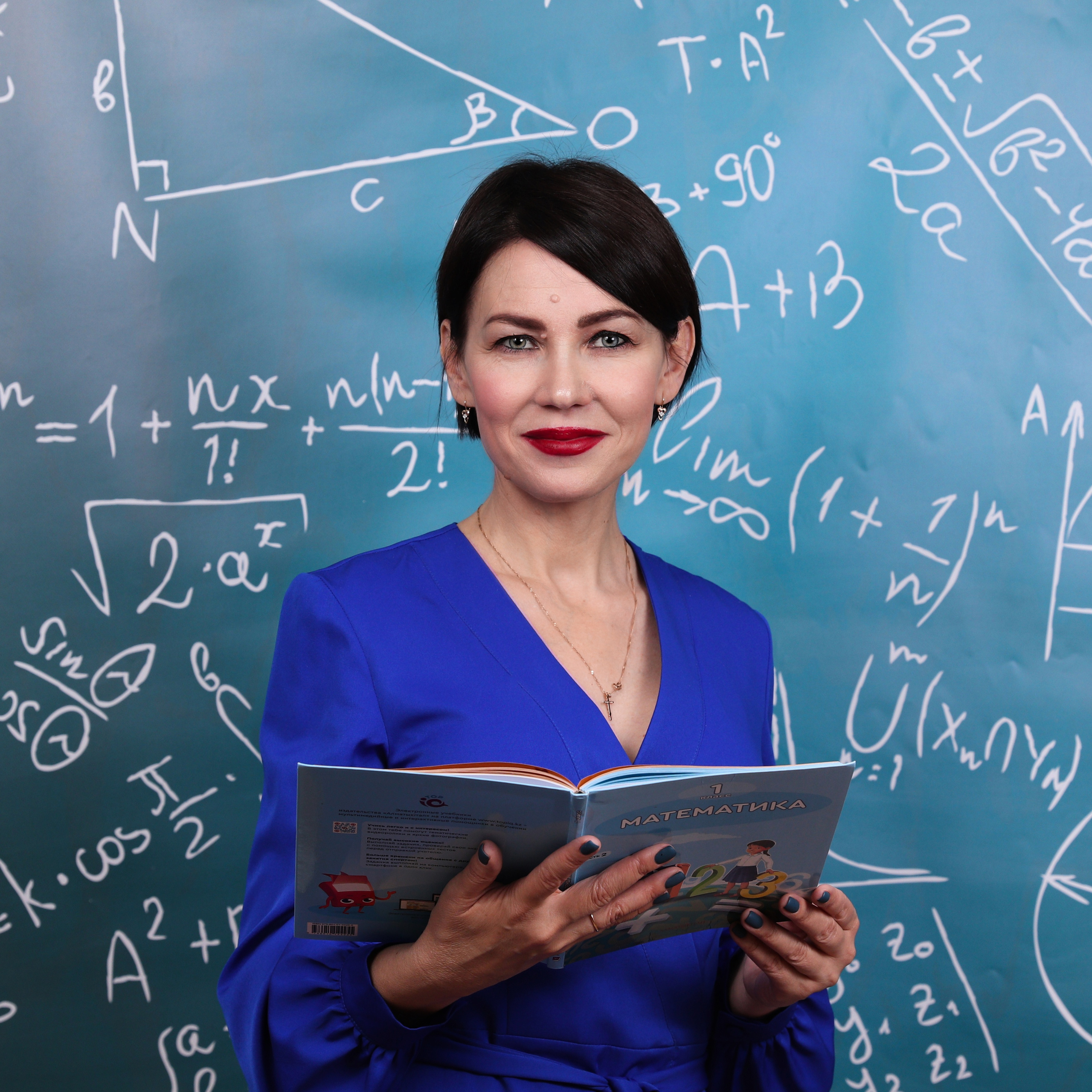 Отзывы и пожелания о Мастерской детской фотографии Happybook. Детский фотограф в Алматы, виньетки, выпускной альбом Алматы