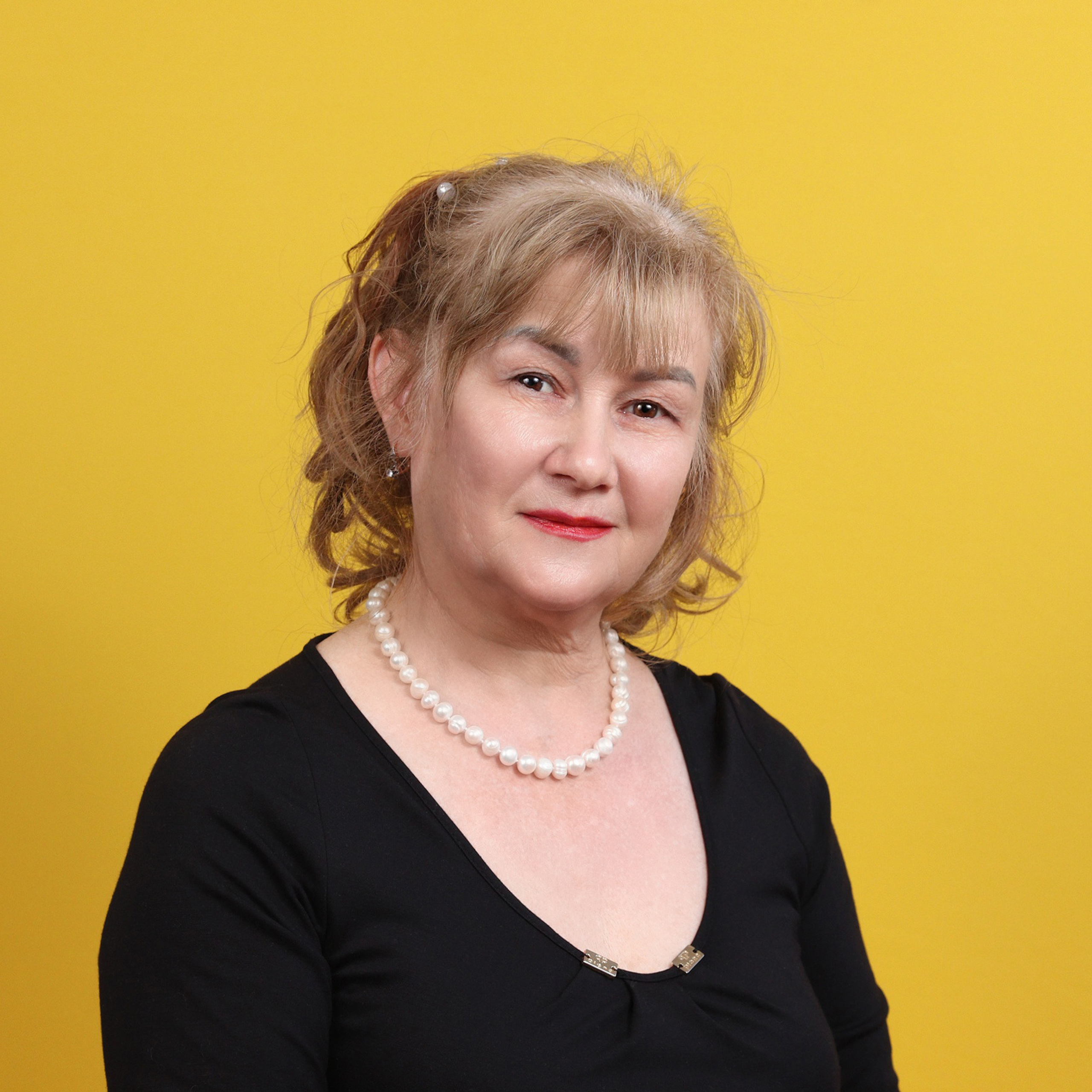 Отзывы и пожелания о Мастерской детской фотографии Happybook. Детский фотограф в Алматы, виньетки, выпускной альбом Алматы